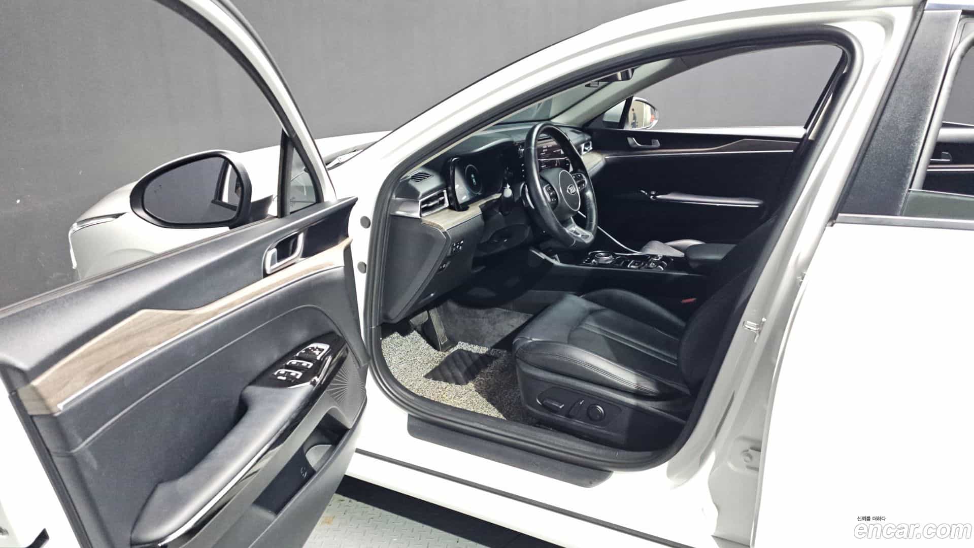 K5 Kia 2021.5-INNER-010