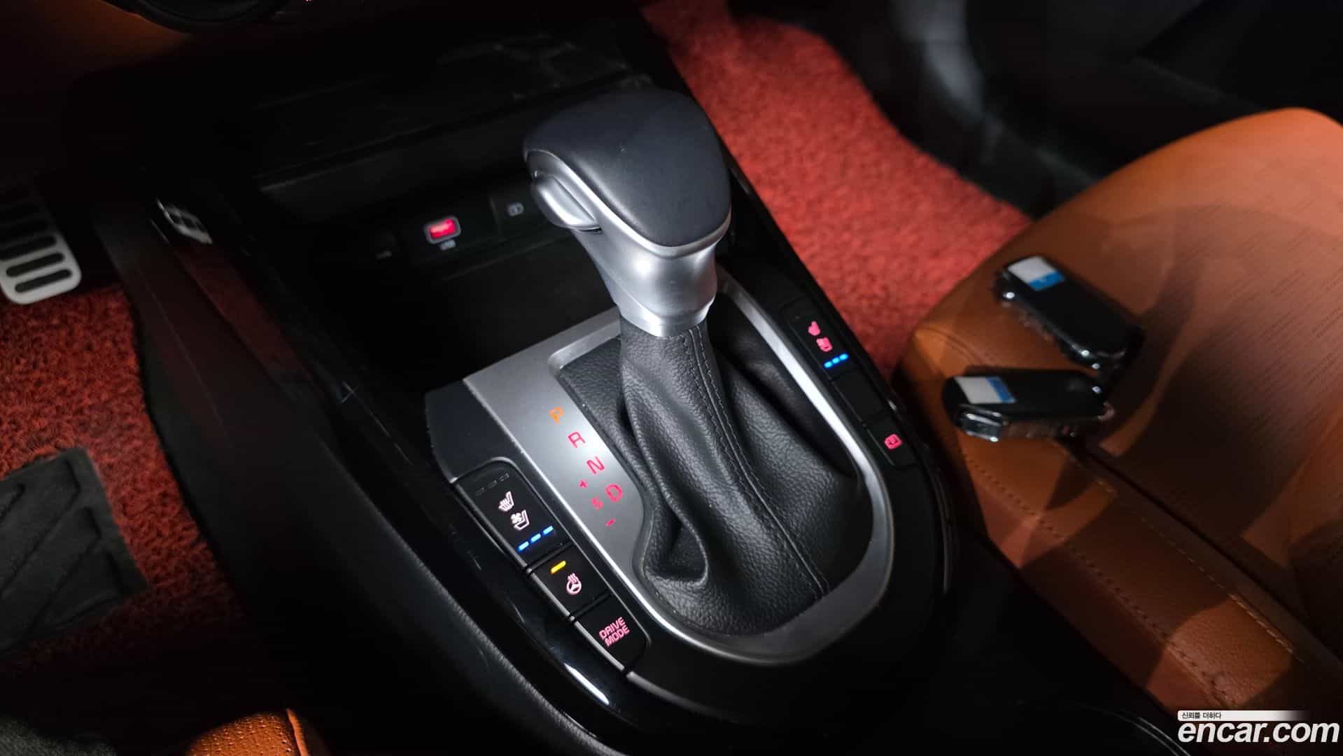 K3 Kia 2023.0-INNER-009