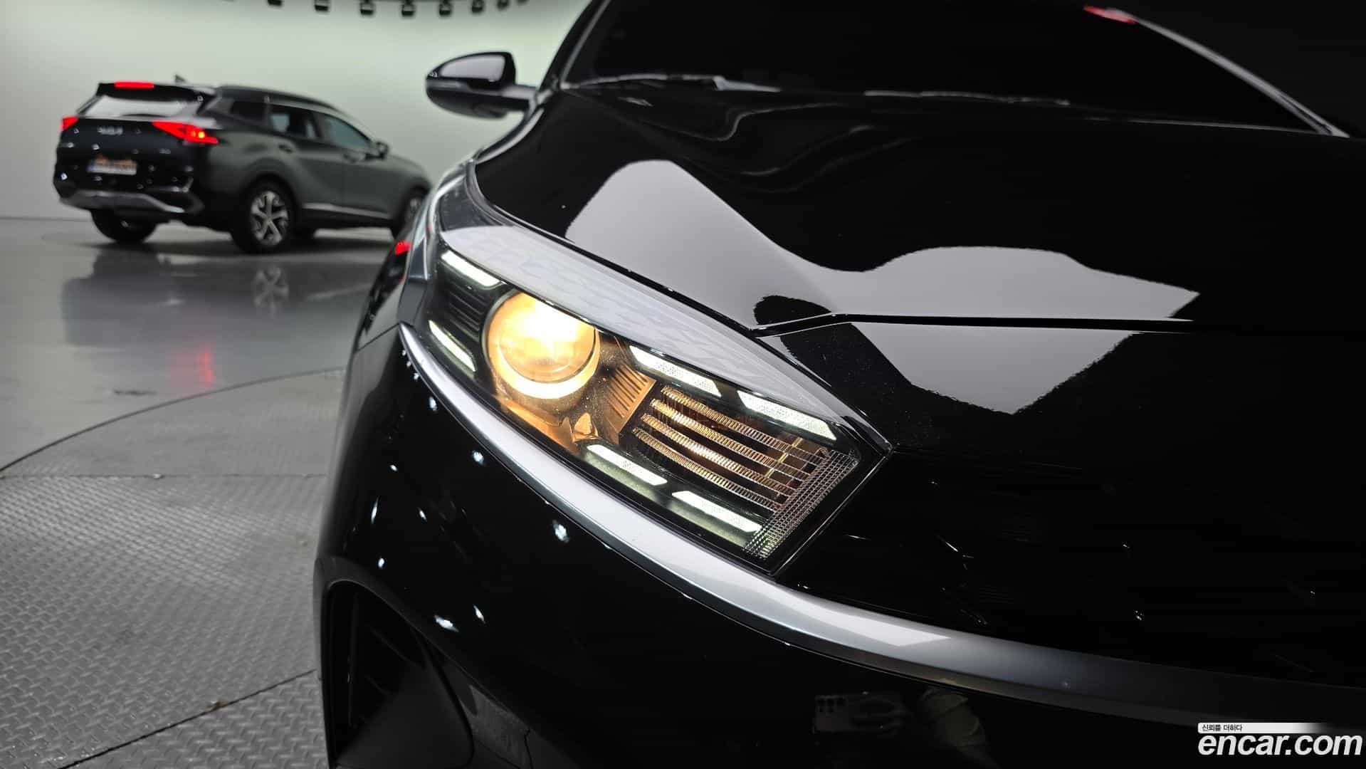 K3 Kia 2023.0-OUTER-032