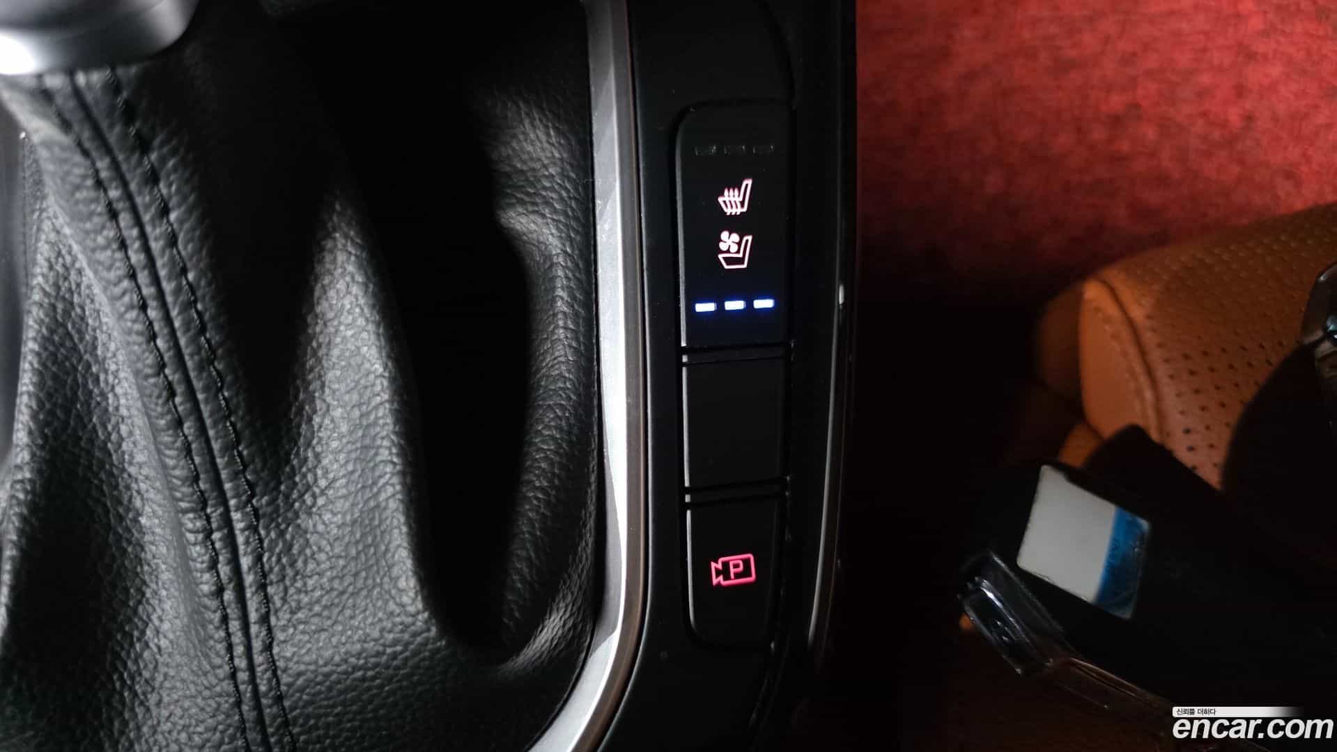 K3 Kia 2023.0-OPTION-042