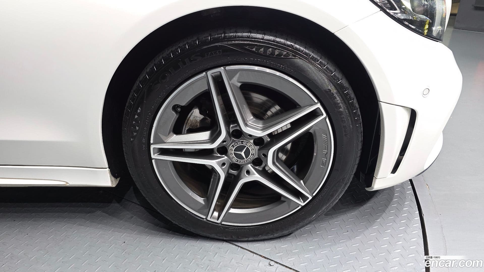 Main__Slider__Photo:C-Class Mercedes-Benz 2021.1-20