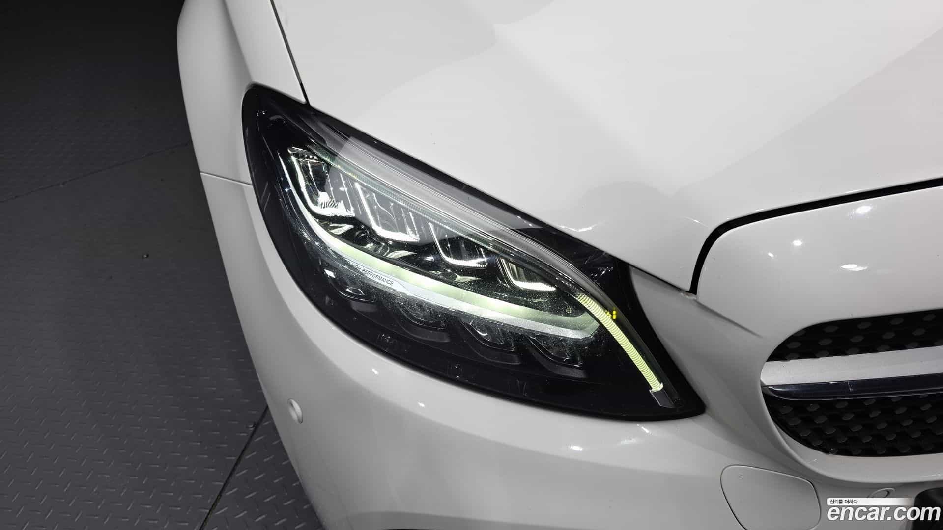 C-Class Mercedes-Benz 2021.1-OUTER-032