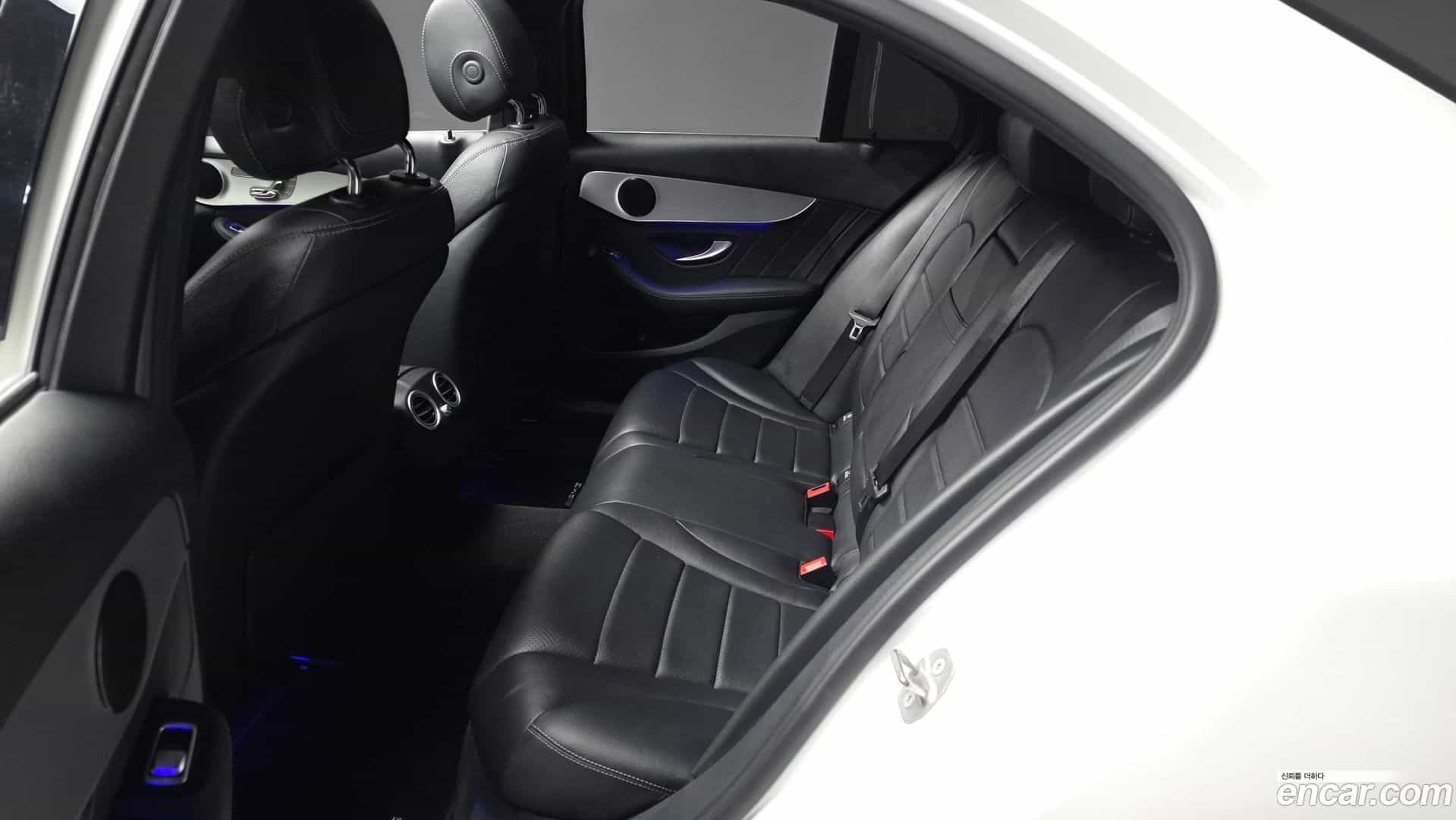 C-Class Mercedes-Benz 2021.1-INNER-036