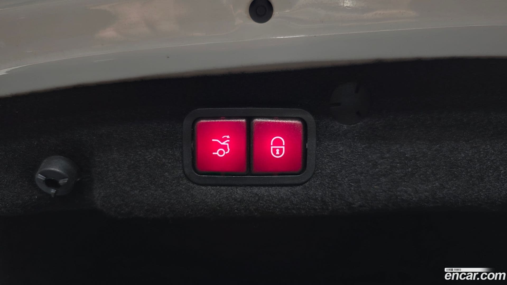 Main__Slider__Photo:C-Class Mercedes-Benz 2021.1-30