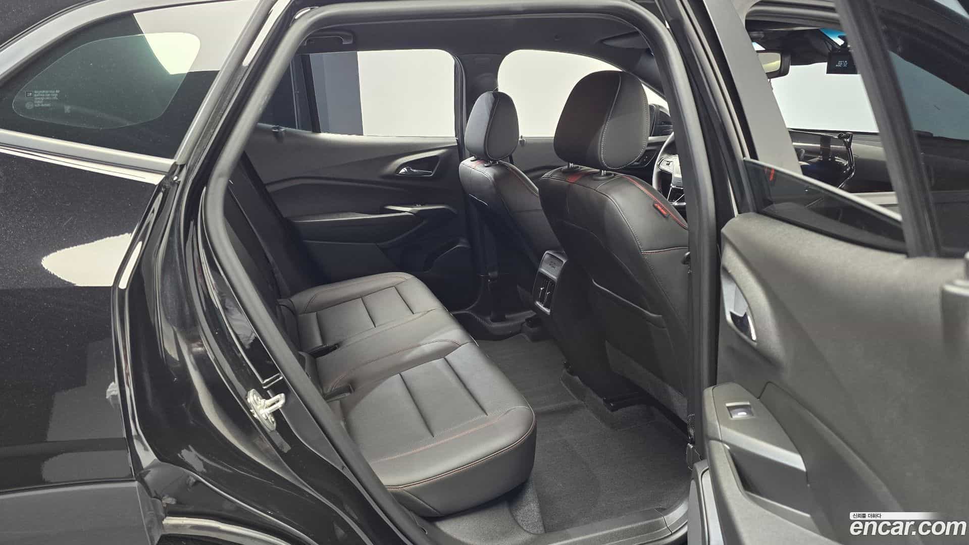 Trax Chevrolet 2024.3-OPTION-015