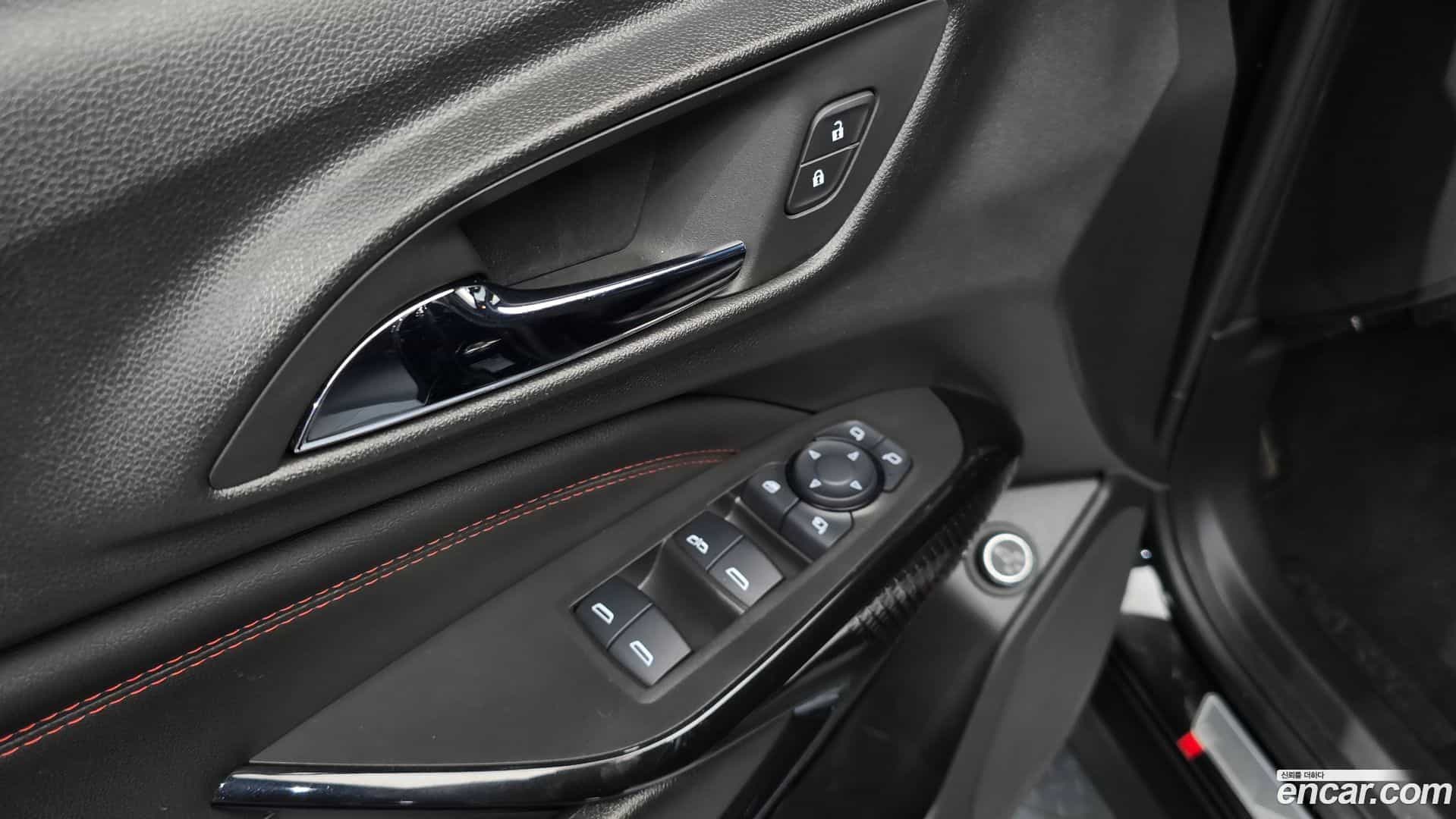 Trax Chevrolet 2024.3-OPTION-042