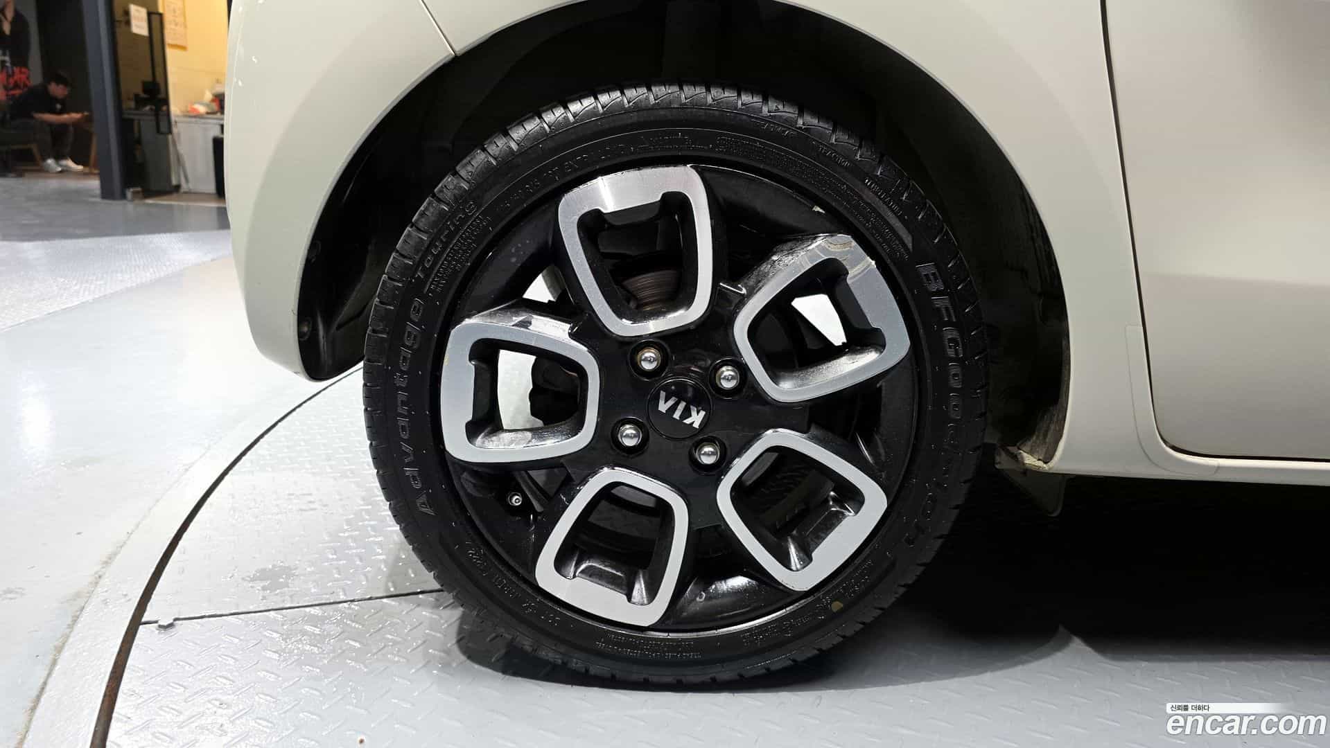 RAY Kia 2019.4-OPTION-046