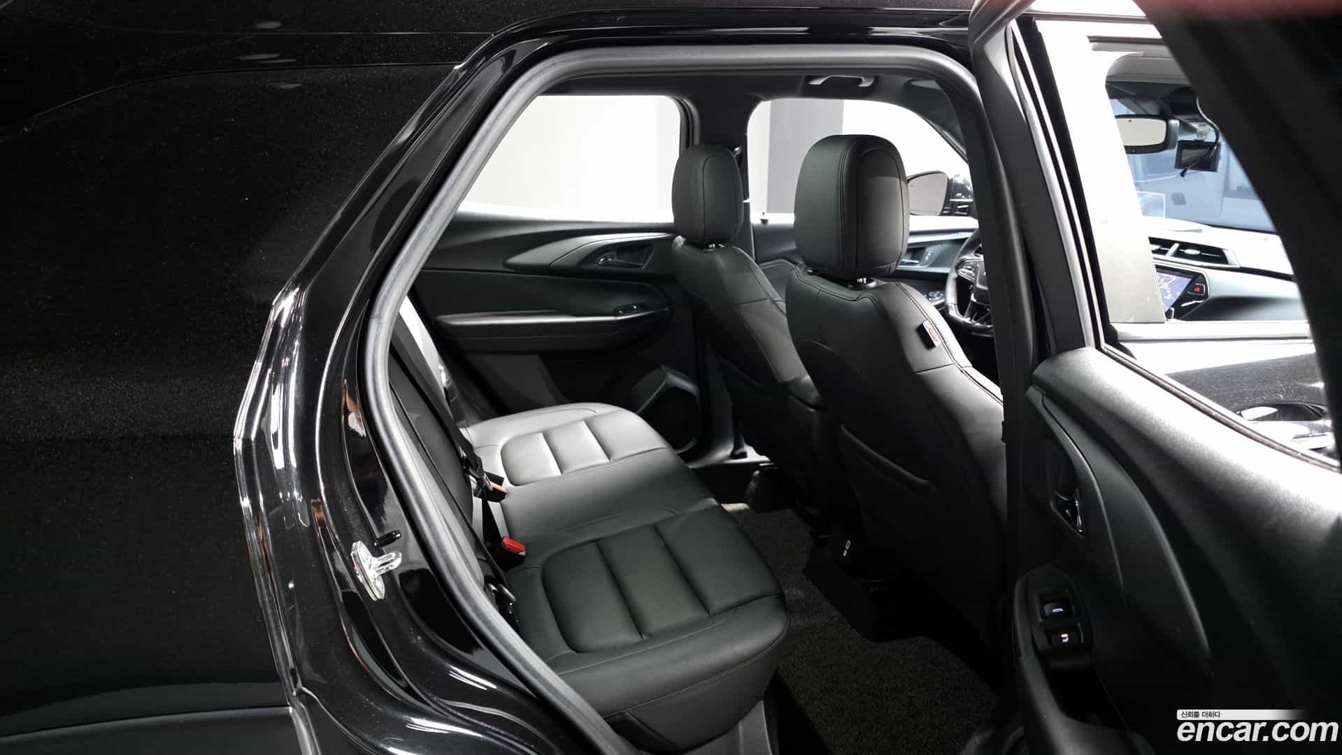 Trailblazer Chevrolet 2021.5-INNER-036