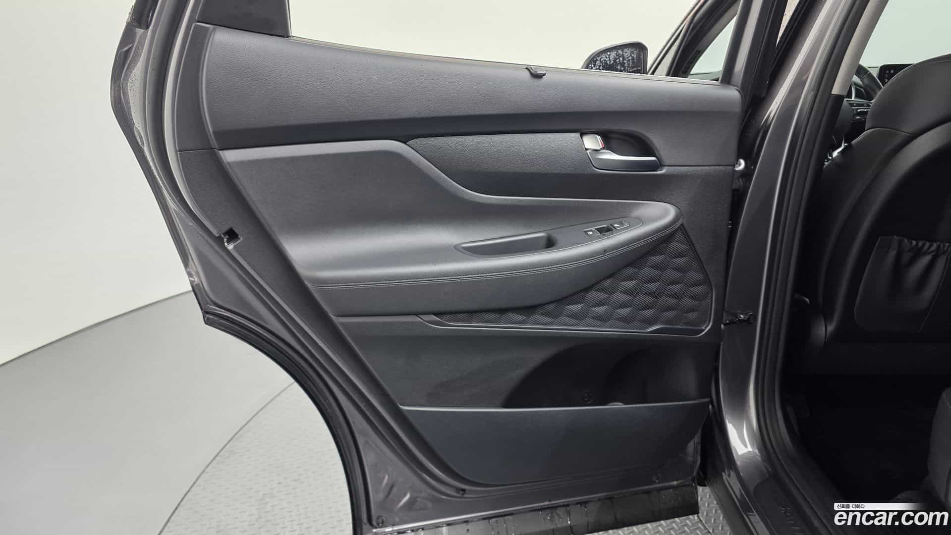 Santafe Hyundai 2022.8-INNER-035