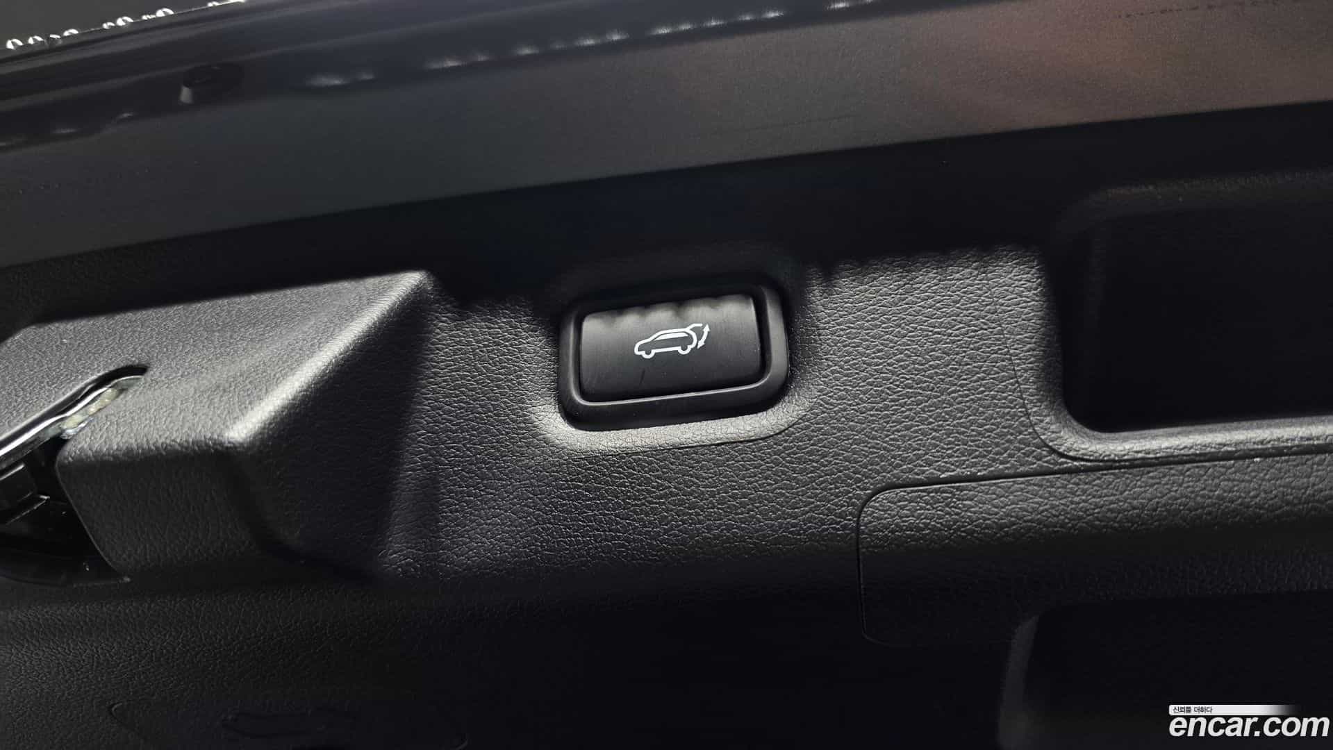 Santafe Hyundai 2022.8-OPTION-045
