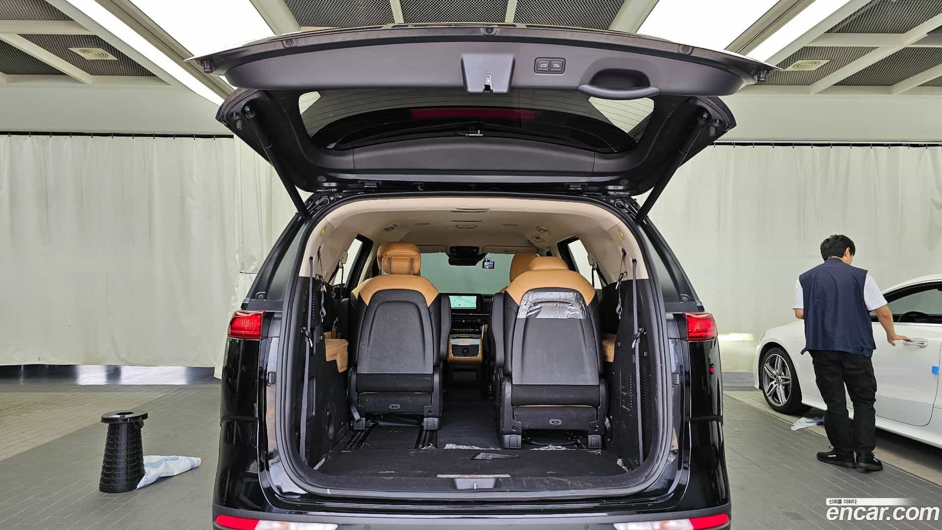 Canival Kia 2022.4-OPTION-024