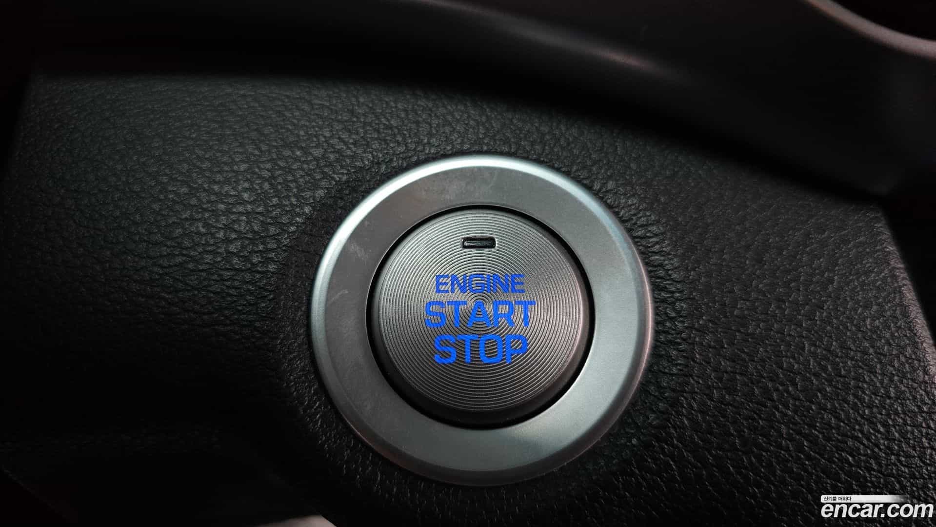 AVANTE Hyundai 2018.10-OPTION-043