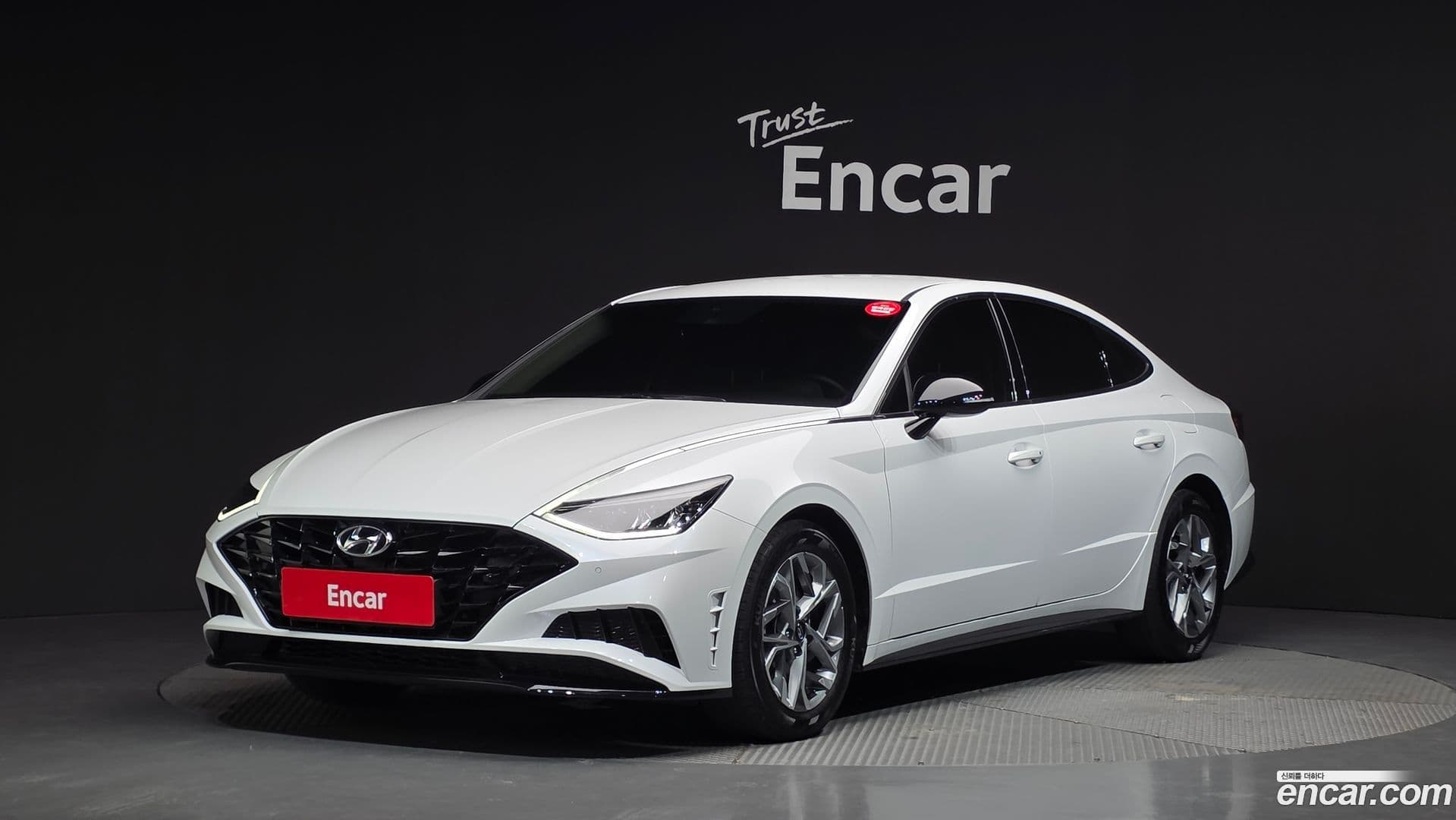 Main__Slider__Photo:Sonata Hyundai 2022.3-0