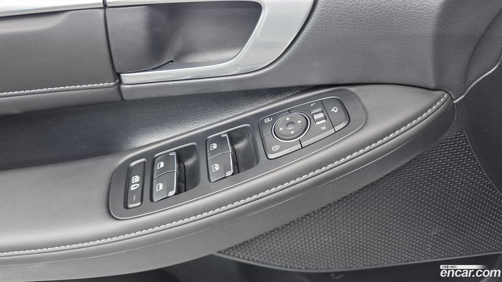 Sonata Hyundai 2022.3-OPTION-015