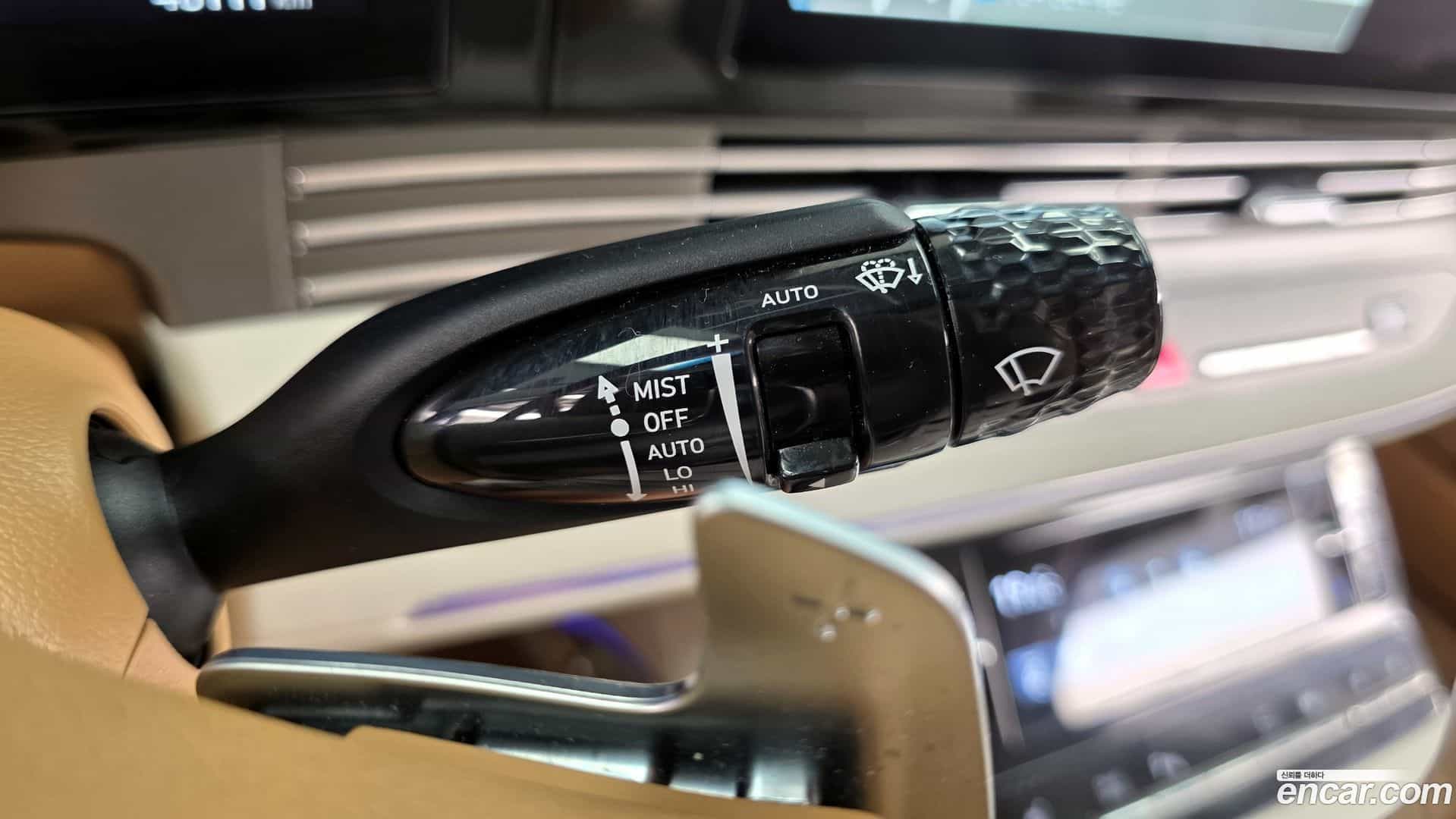 Grandeur Hyundai 2020.1-OPTION-042