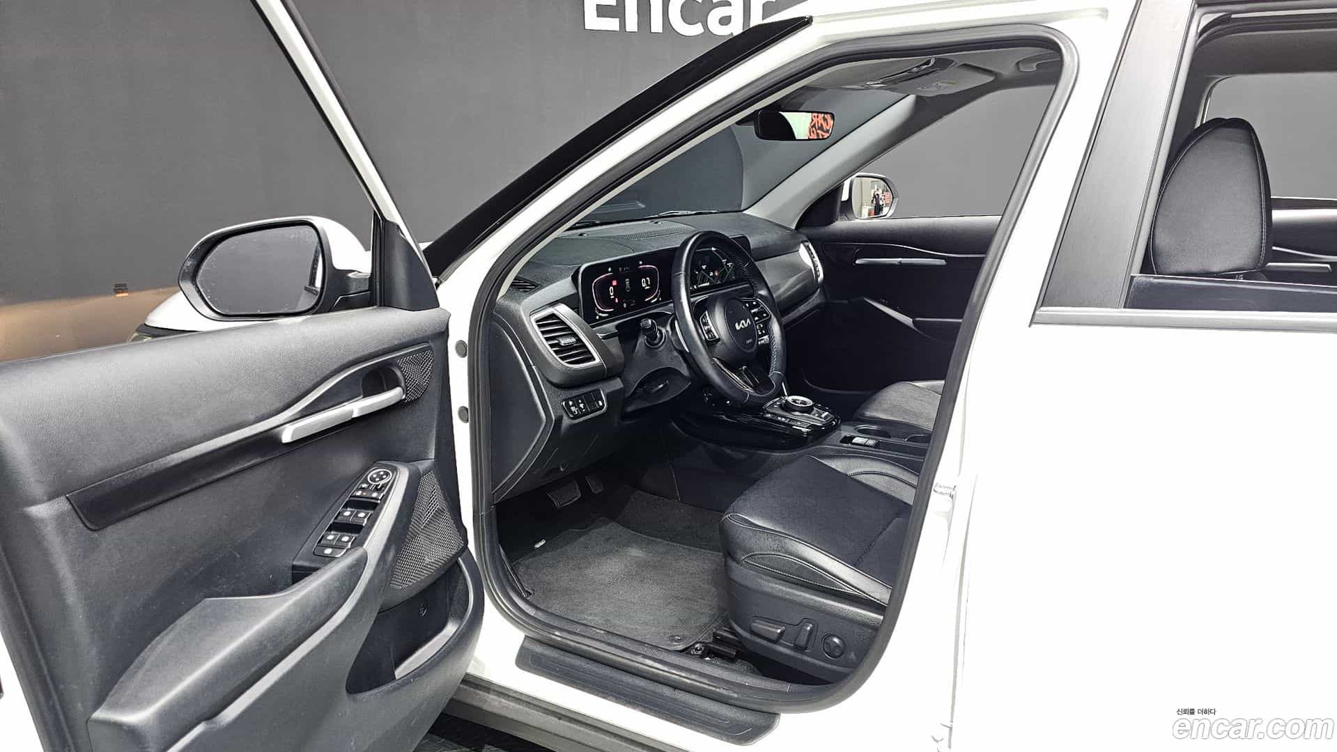 Seltos Kia 2024.4-INNER-010