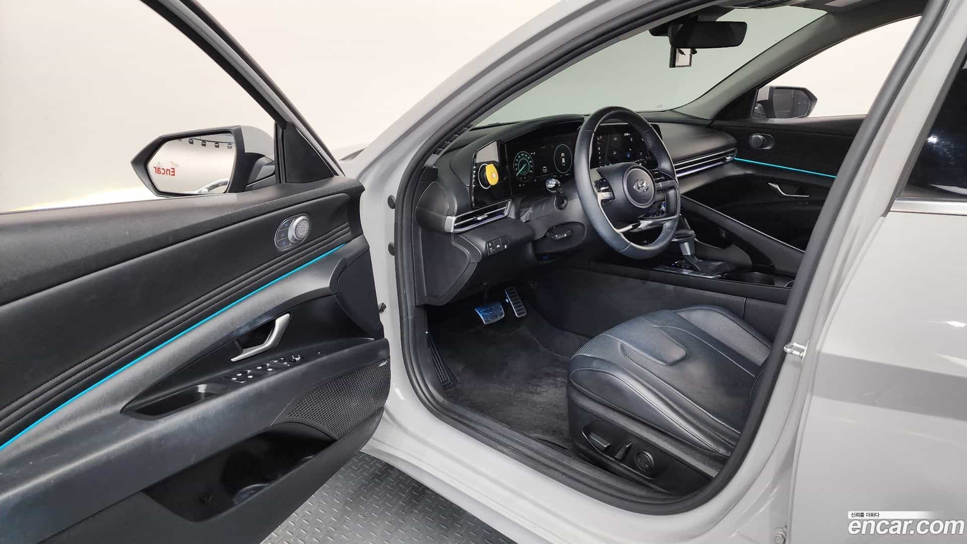 AVANTE Hyundai 2021.4-INNER-010