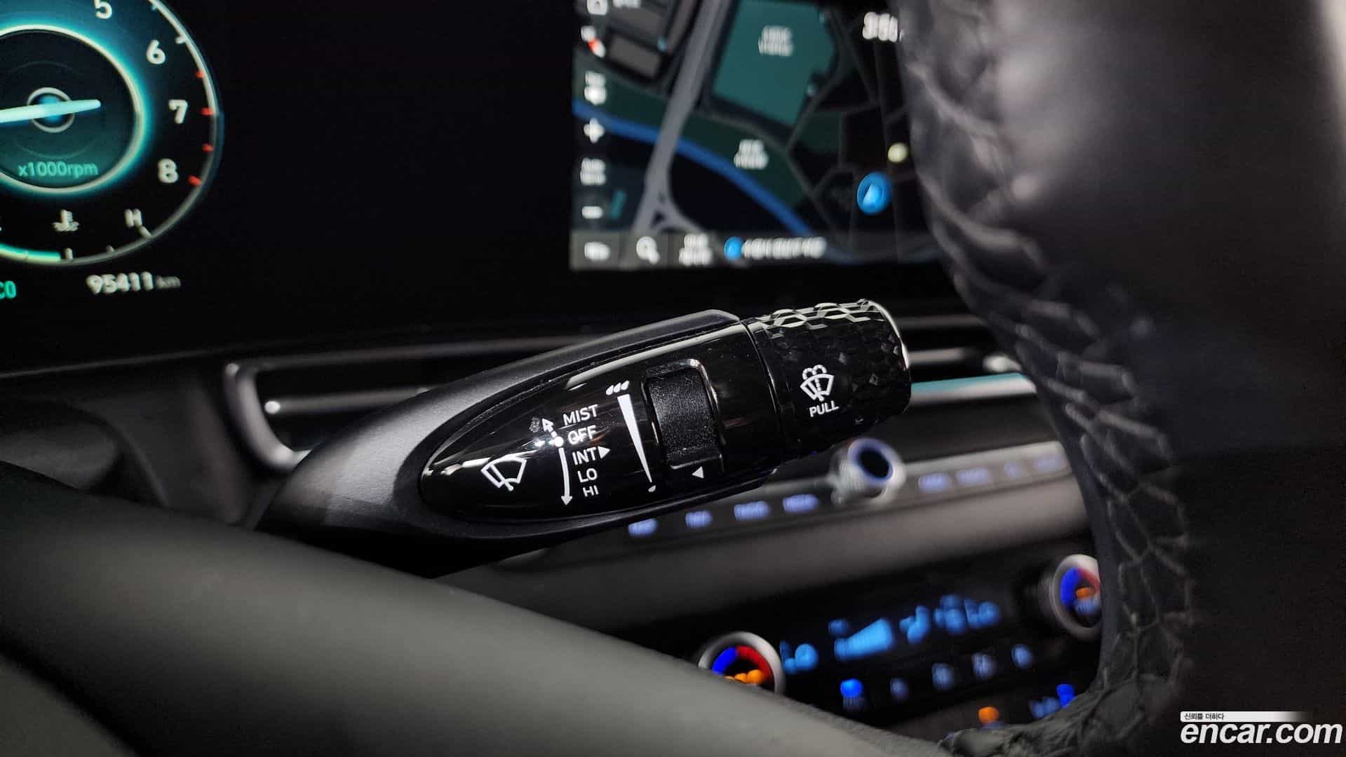 AVANTE Hyundai 2021.4-OPTION-022