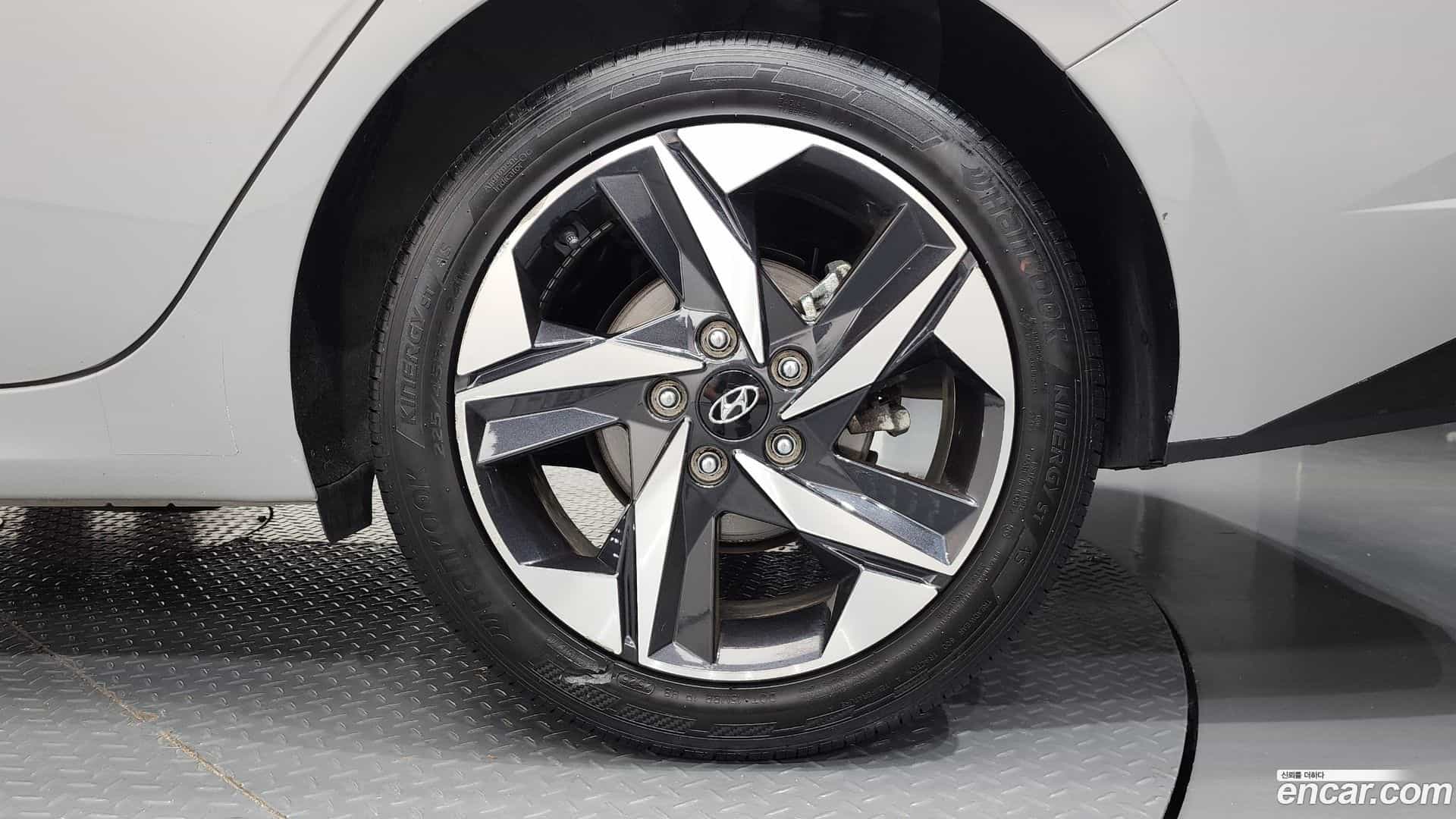 AVANTE Hyundai 2021.4-OUTER-031