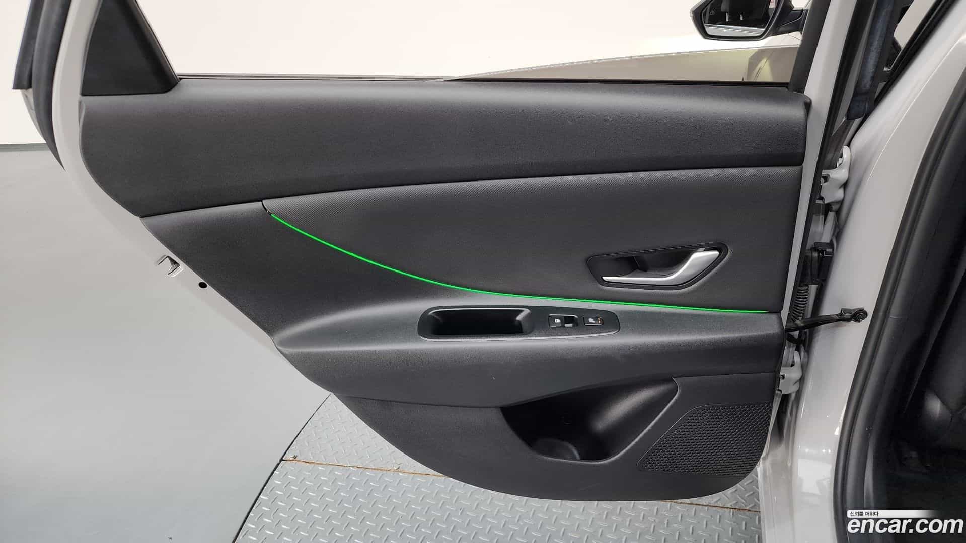 AVANTE Hyundai 2021.4-INNER-035