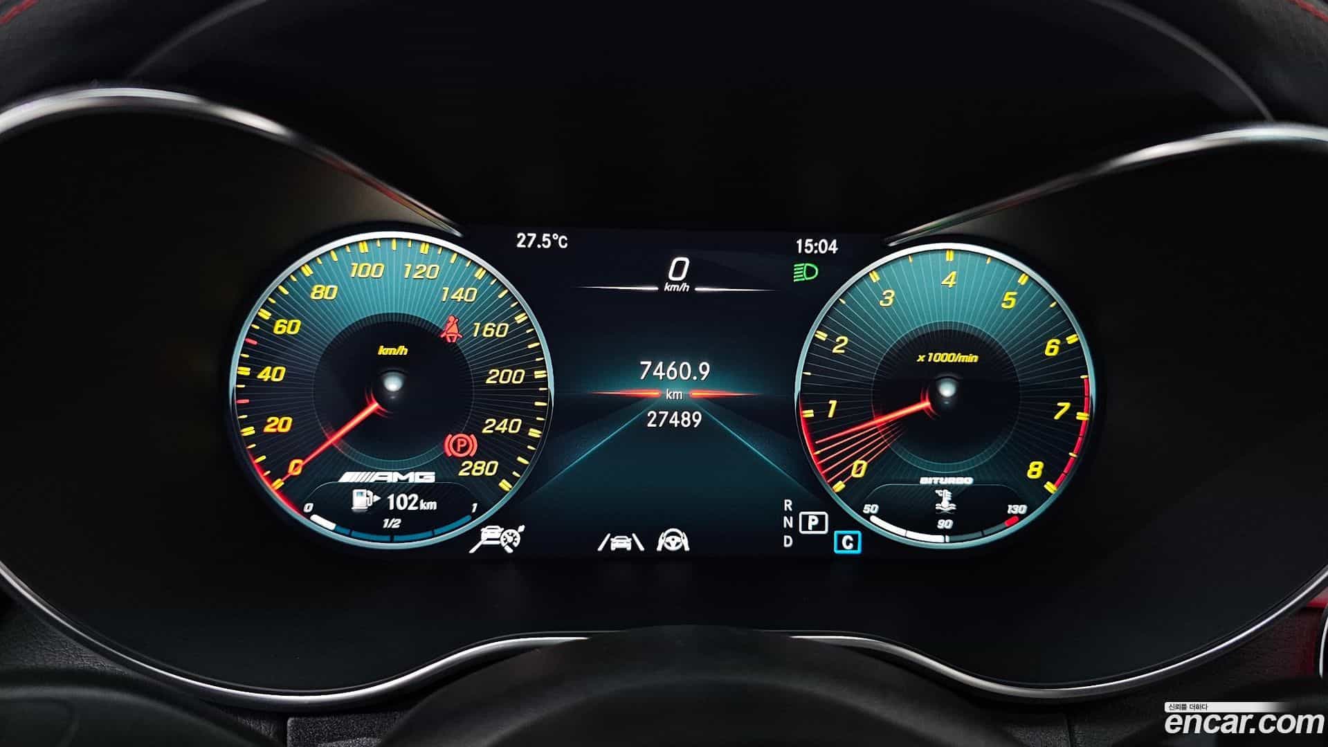 C-Class Mercedes-Benz 2023.4-INNER-008