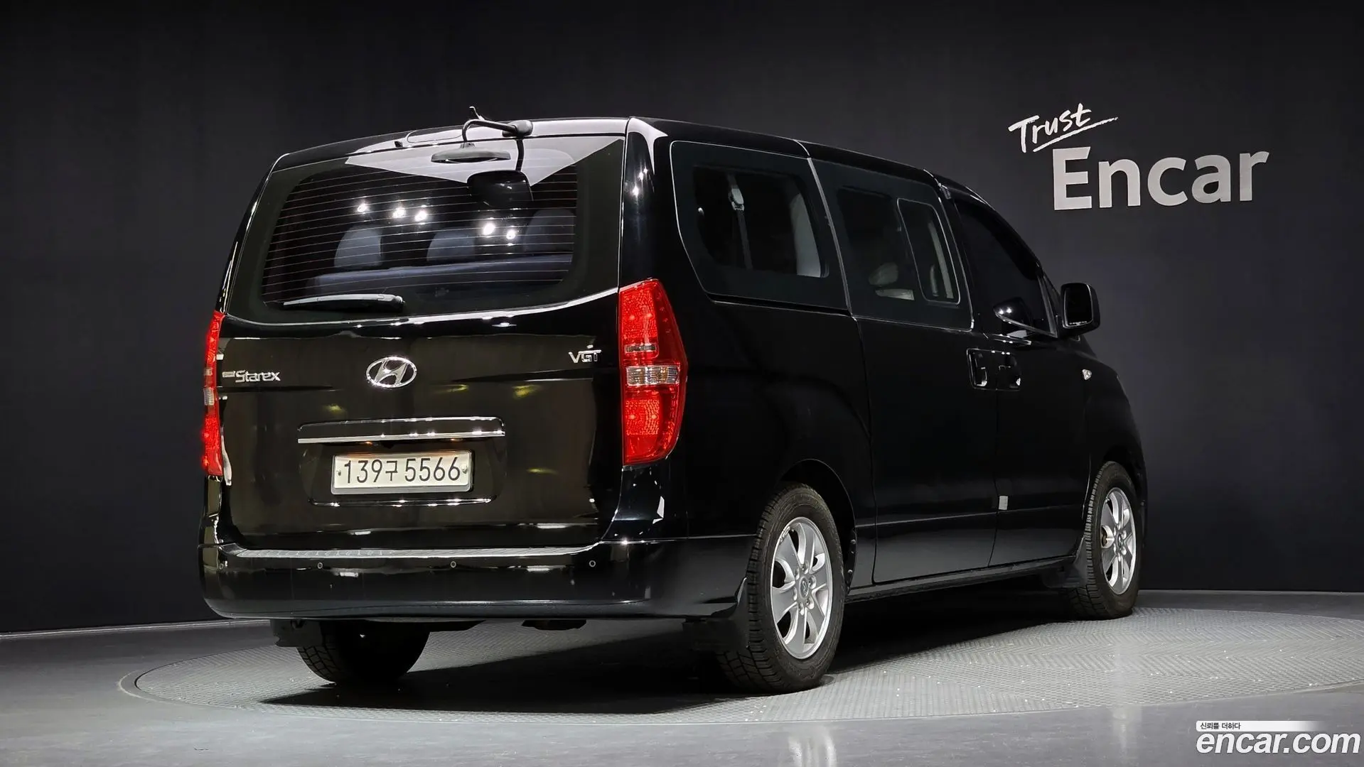 Main__Slider__Photo:Starex Hyundai 2019.3-1