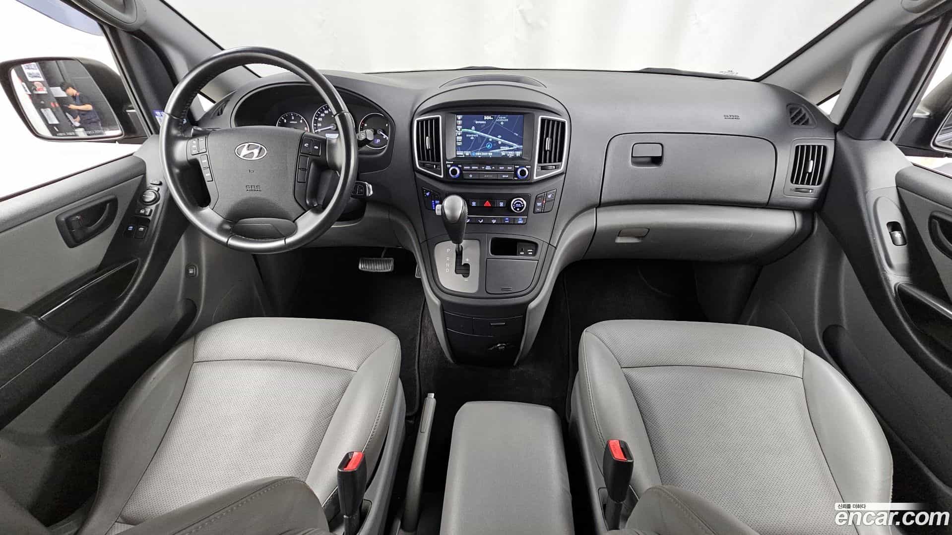 Starex Hyundai 2019.3-INNER-007