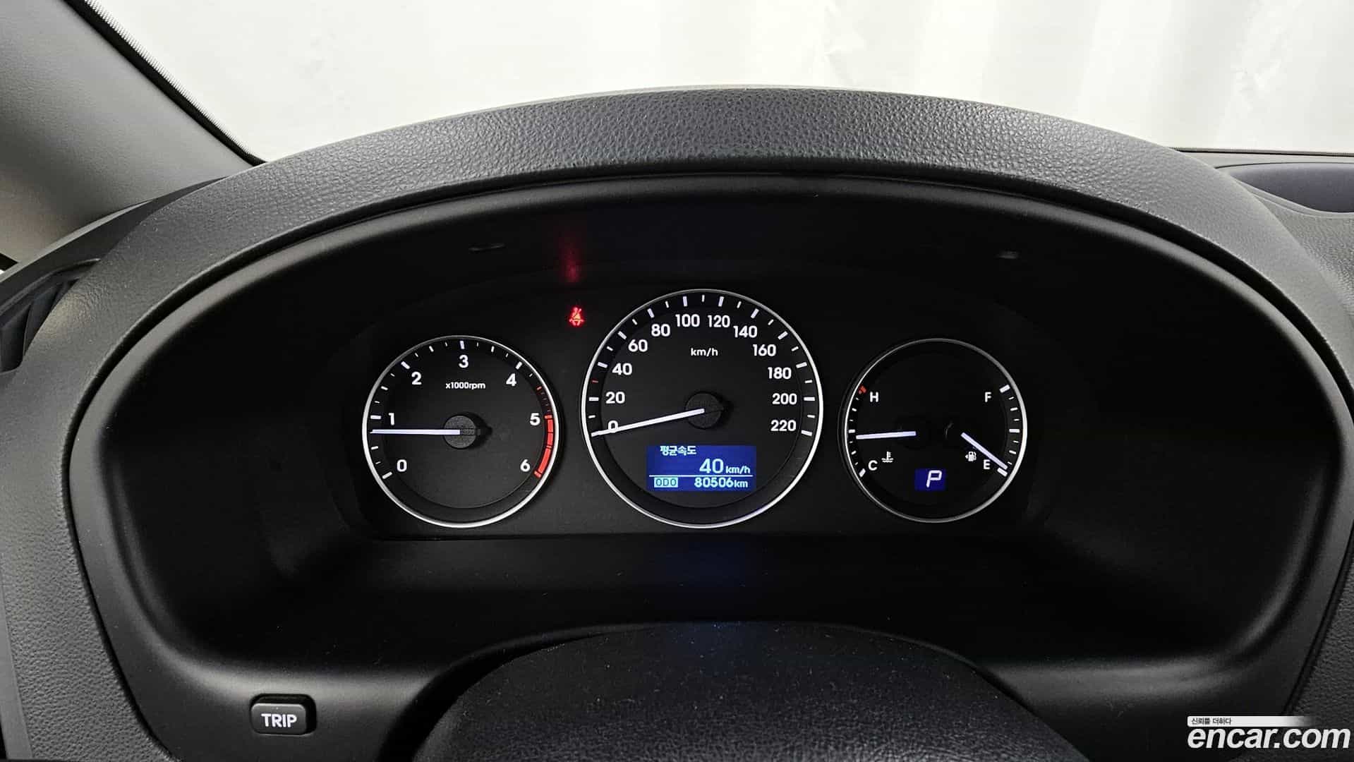 Starex Hyundai 2019.3-INNER-008
