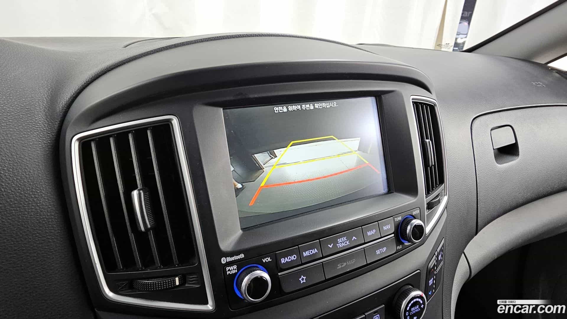 Starex Hyundai 2019.3-OPTION-020