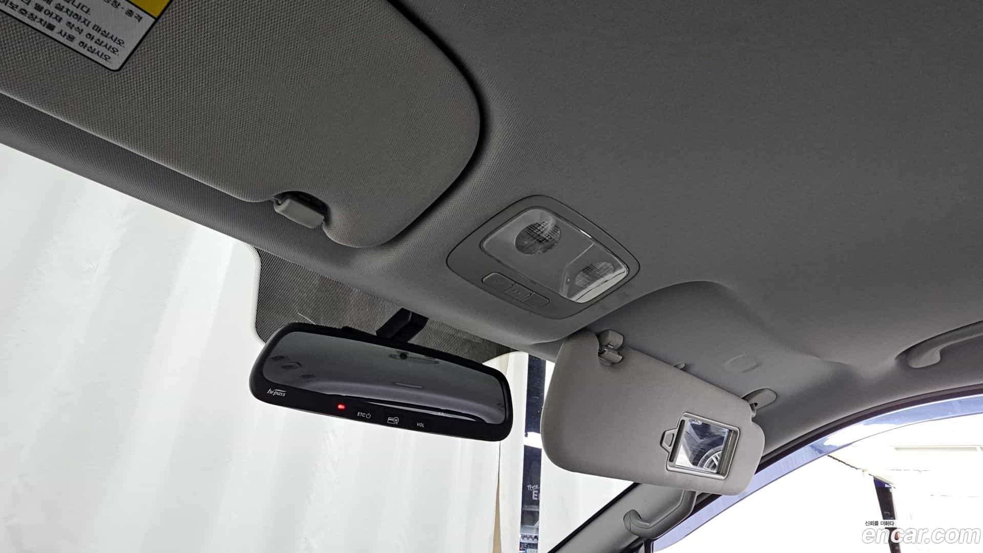 Starex Hyundai 2019.3-OPTION-021