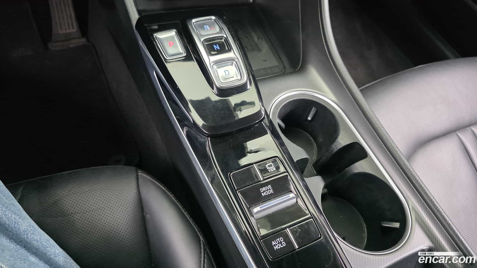Sonata Hyundai 2020.2-INNER-009