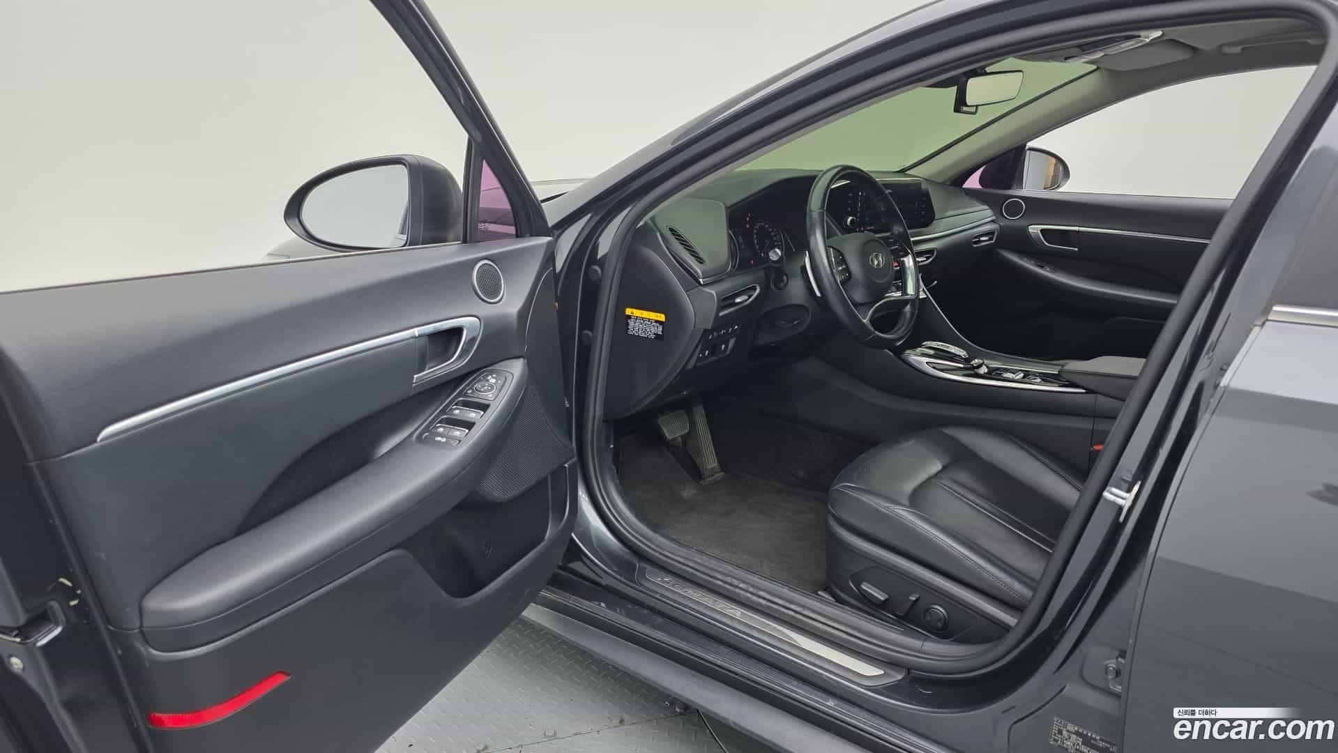 Sonata Hyundai 2020.2-INNER-010