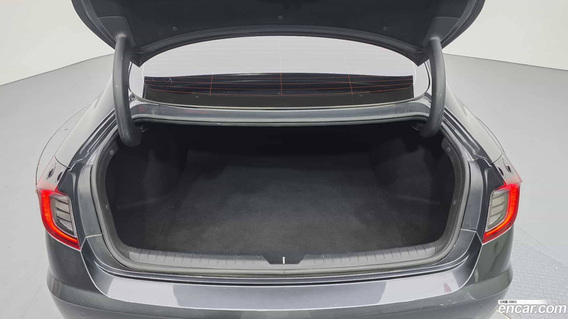 Sonata Hyundai 2020.2-OPTION-024