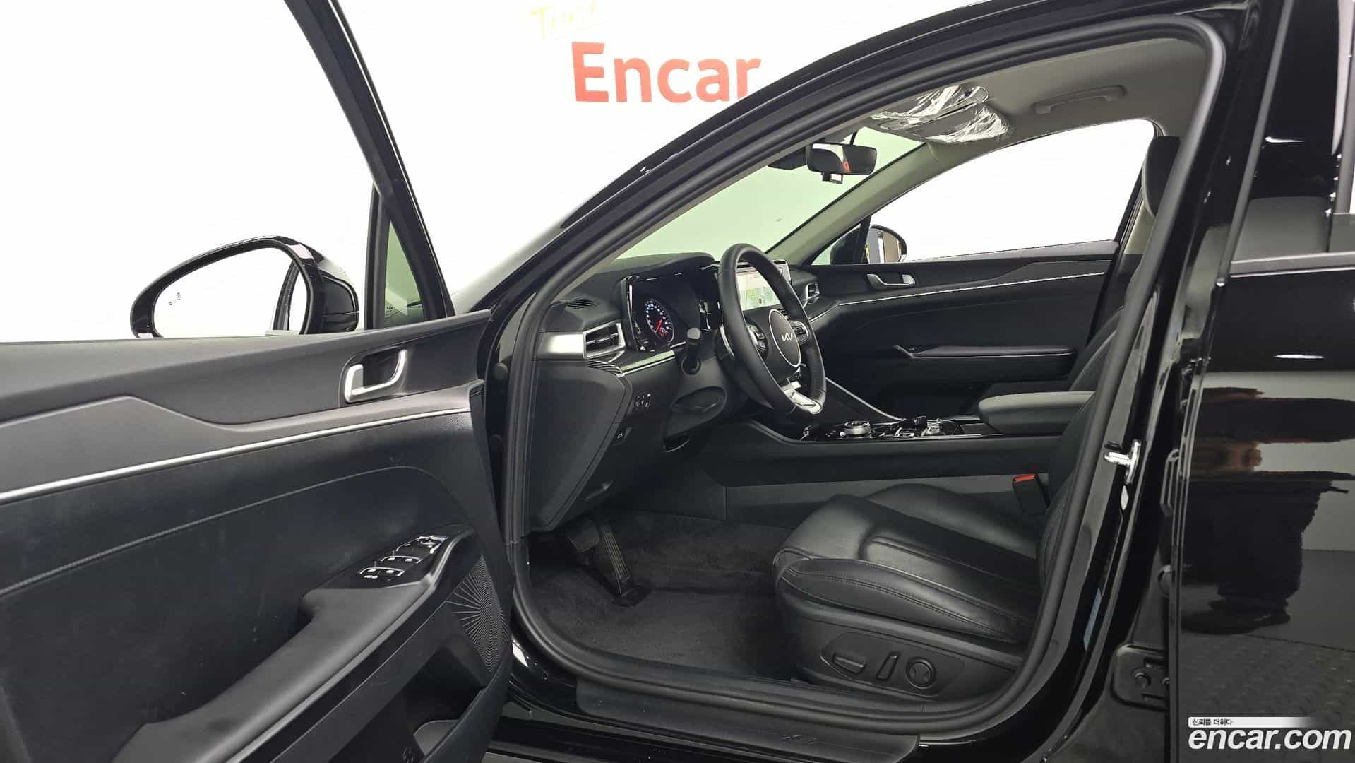 K5 Kia 2023.4-INNER-010