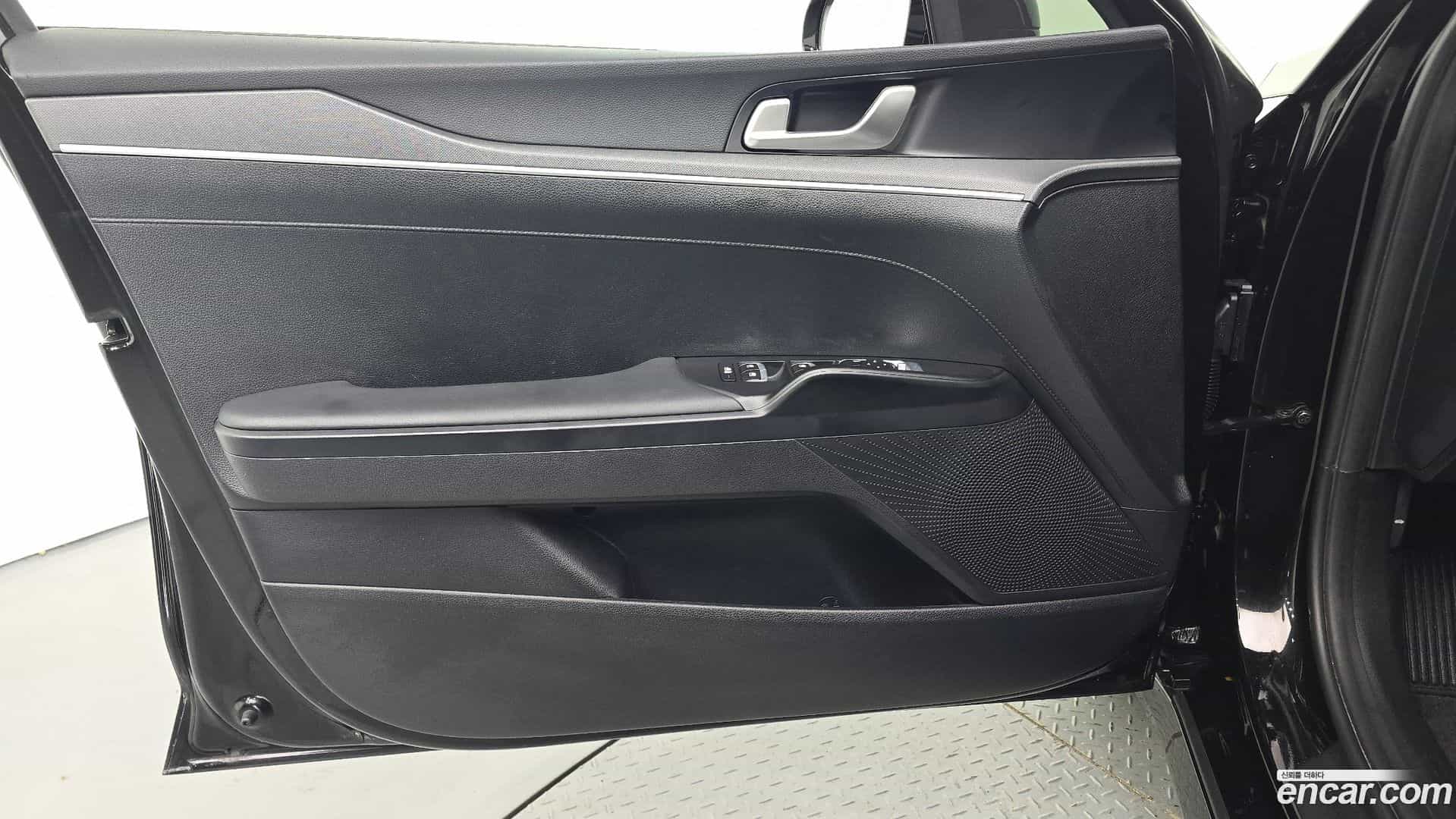 K5 Kia 2023.4-INNER-034