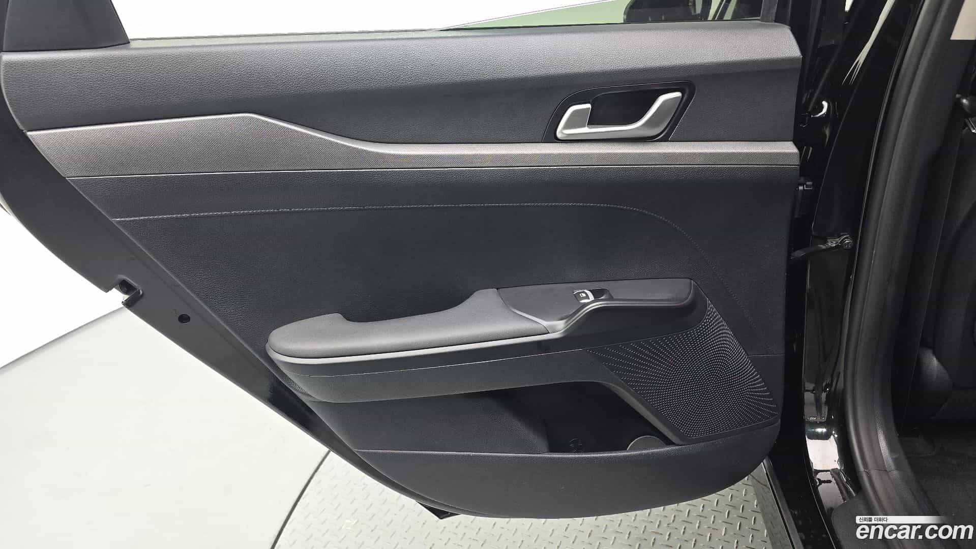 K5 Kia 2023.4-INNER-035