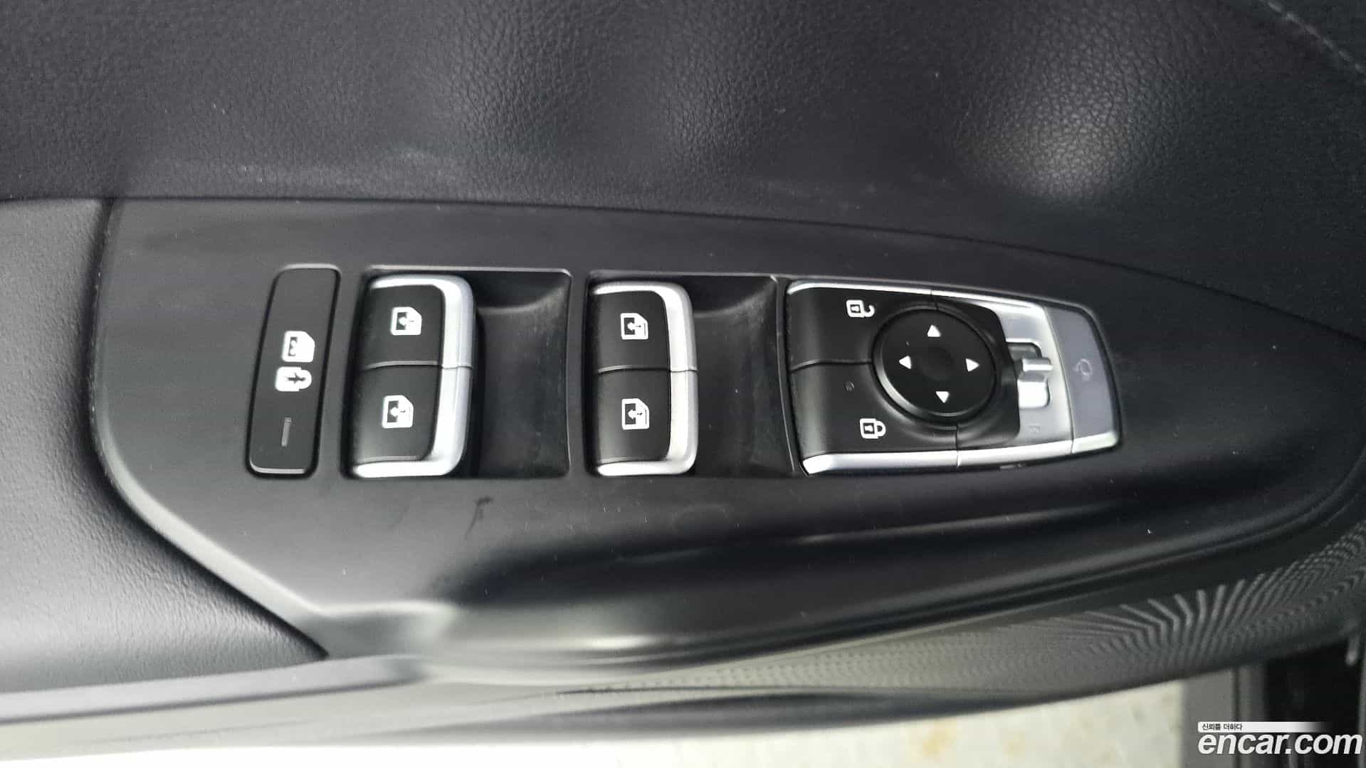 K5 Kia 2023.4-OPTION-041