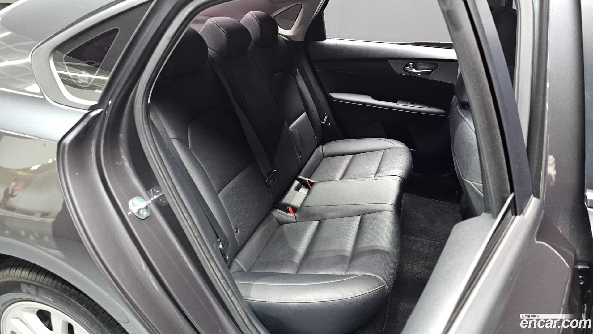 K3 Kia 2019.10-OPTION-041