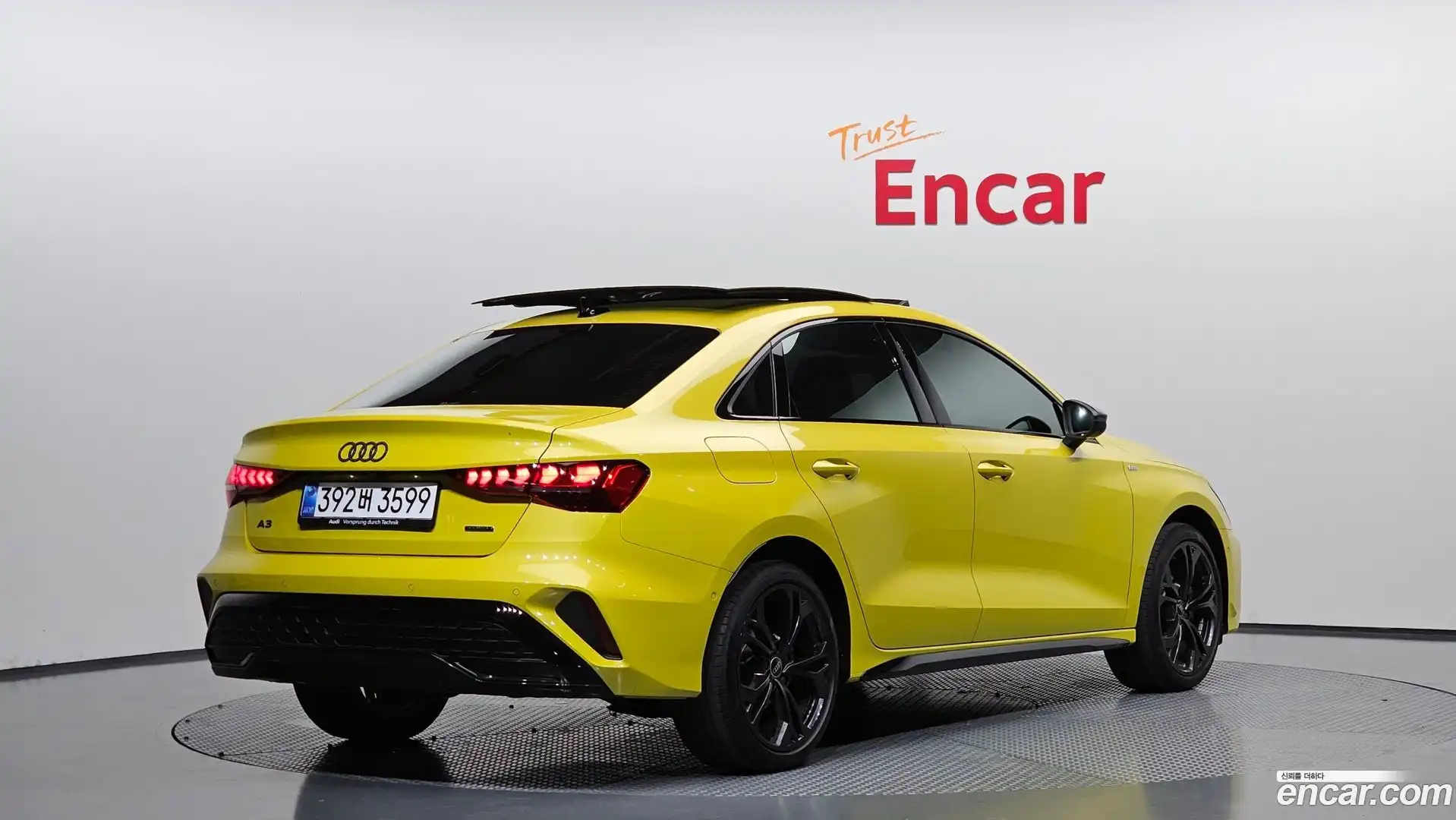 A3 Audi 2025.10-OUTER-002