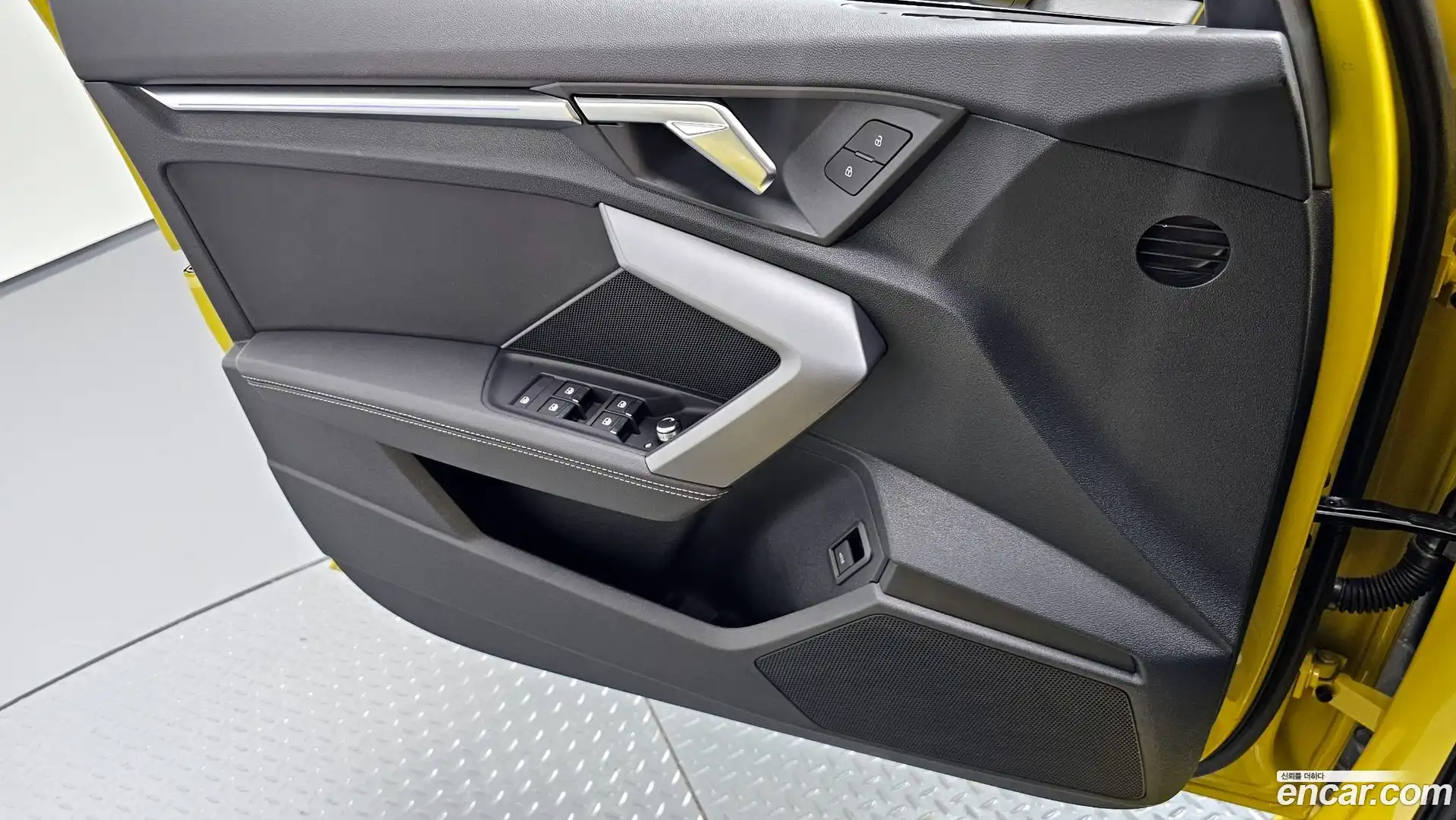 A3 Audi 2025.10-INNER-034