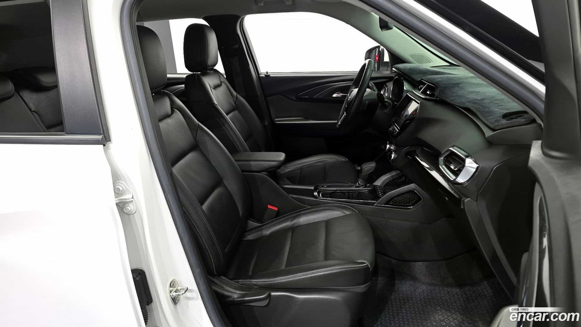 Trailblazer Chevrolet 2022.6-OPTION-015