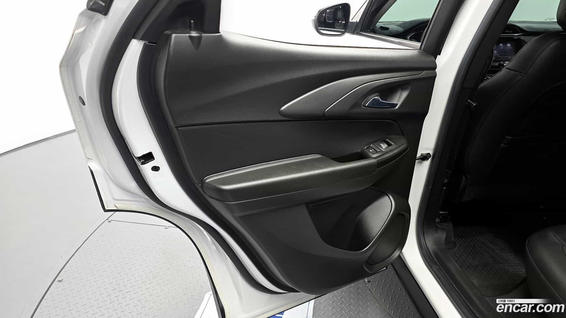 Trailblazer Chevrolet 2022.6-INNER-035