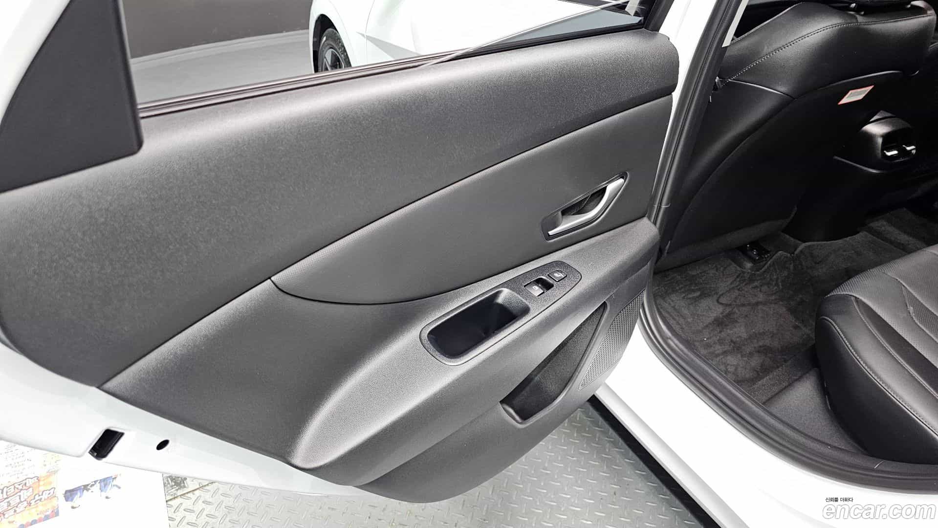 AVANTE Hyundai 2020.9-INNER-035