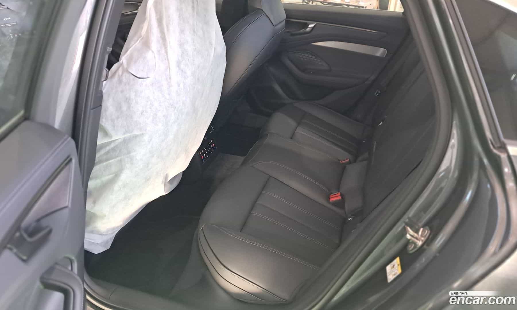 A6 Audi 2026.4-OPTION-015