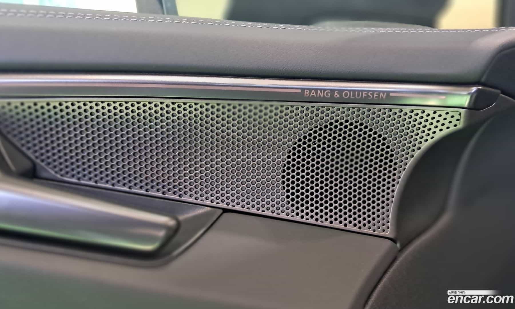 A6 Audi 2026.4-OPTION-017