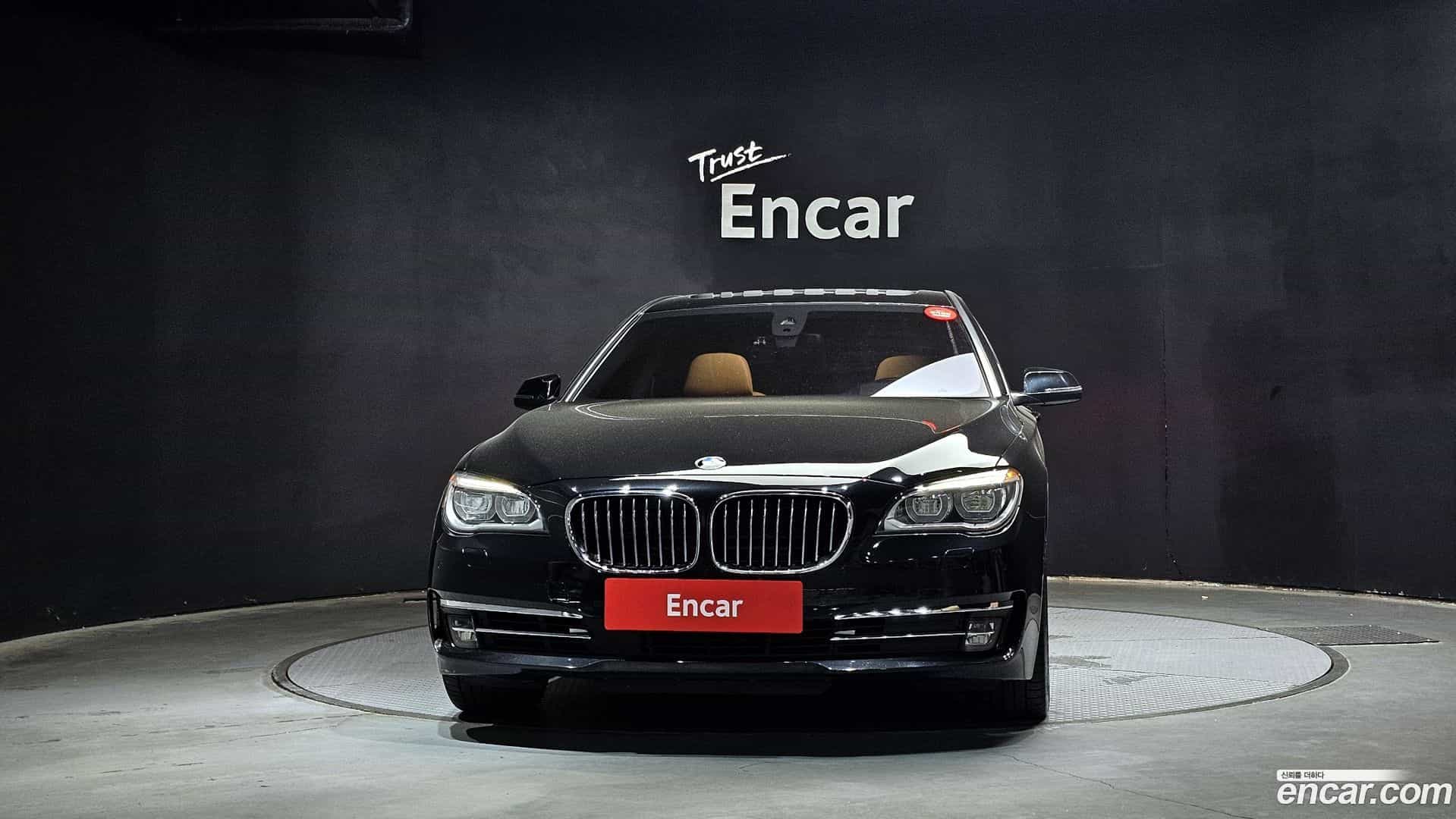 7-Series BMW 2015.4-OUTER-003