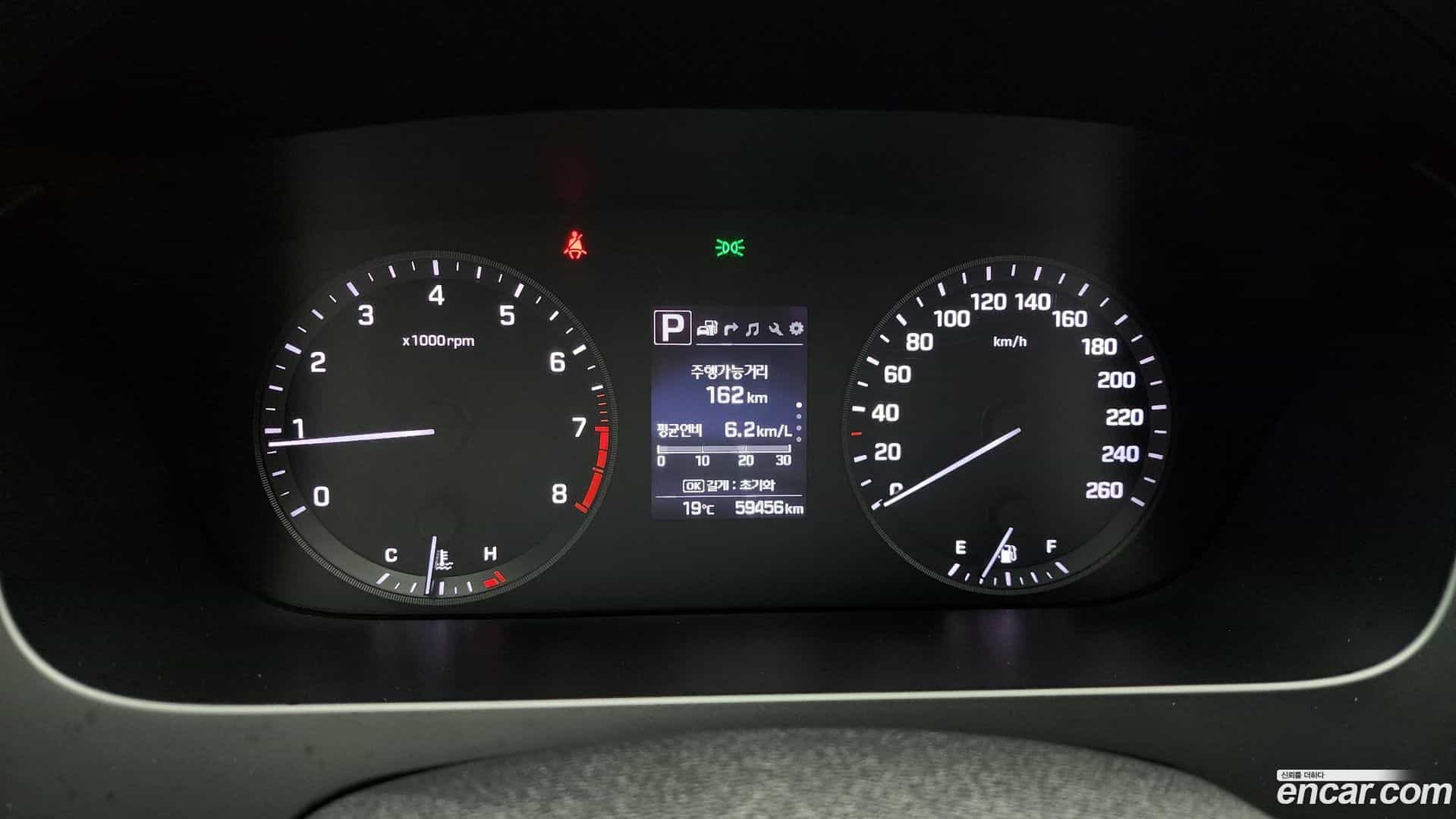 Sonata Hyundai 2016.5-INNER-008