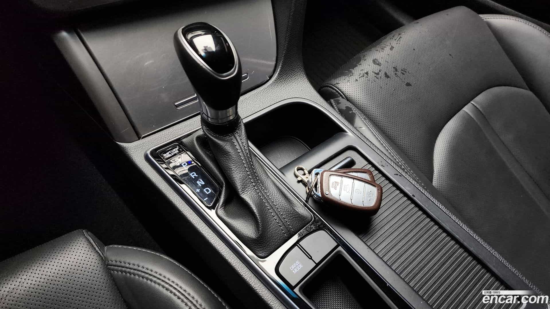 Sonata Hyundai 2016.5-INNER-009
