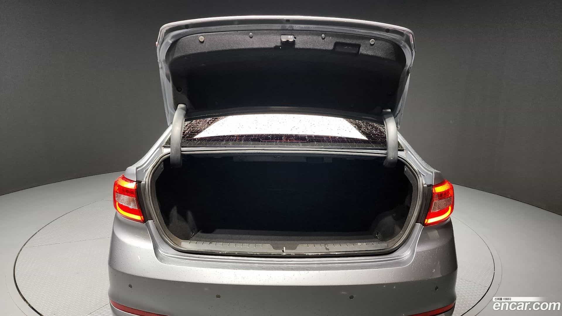 Sonata Hyundai 2016.5-OPTION-024