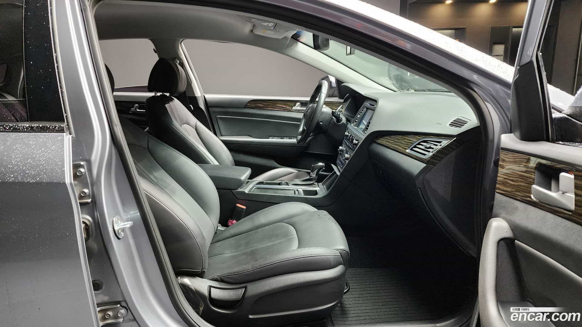 Sonata Hyundai 2016.5-INNER-036